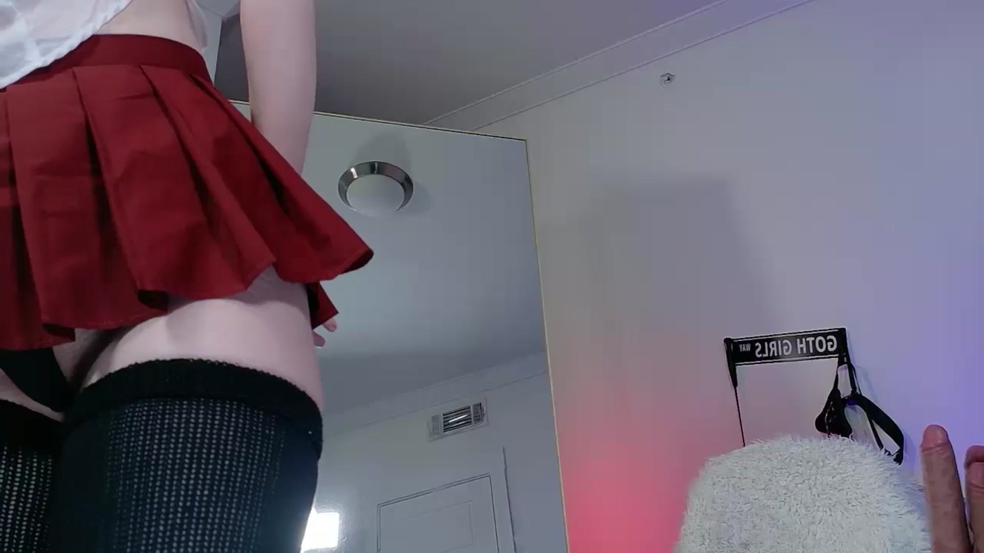 Gallery image thumbnail from TashaNoir's myfreecams stream on, 02/02/2026, 13:32 image 4 of 20