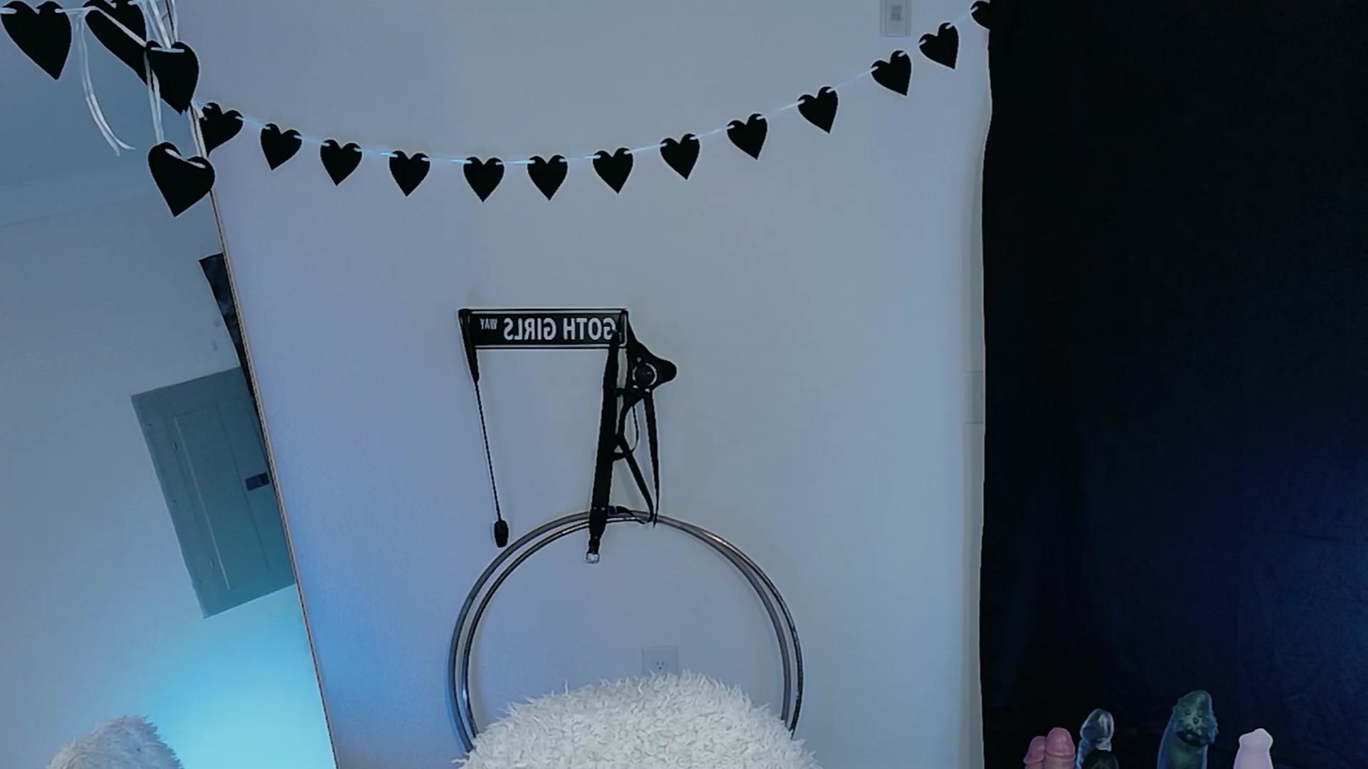 Gallery image thumbnail from TashaNoir's myfreecams stream on, 02/21/2026, 14:28 image 2 of 20
