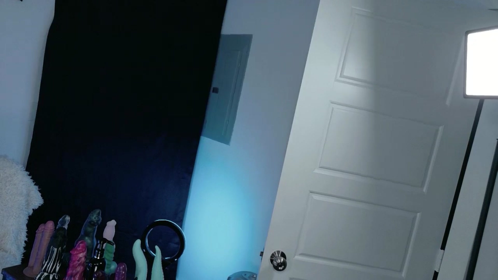 Gallery image thumbnail from TashaNoir's myfreecams stream on, 02/21/2026, 14:28 image 3 of 20
