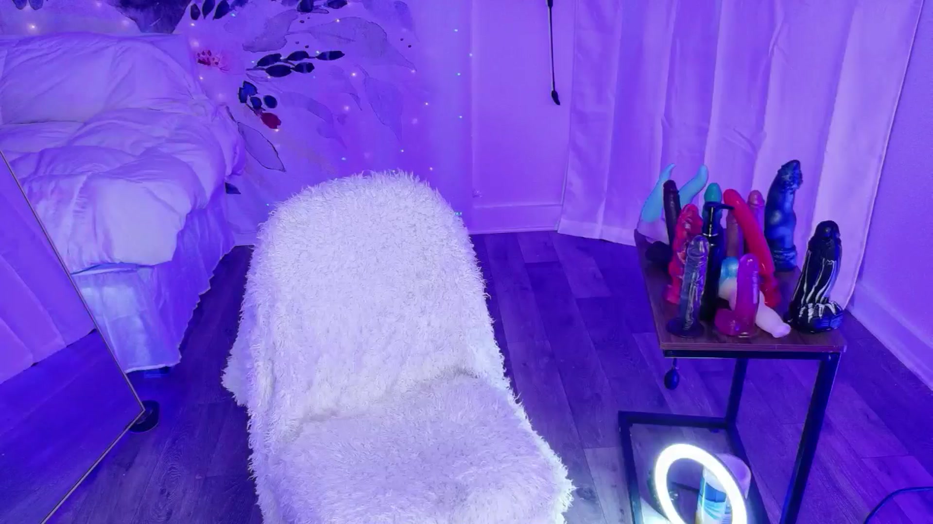 Gallery image thumbnail from TashaNoir's myfreecams stream on, 03/22/2026, 11:54 image 3 of 20