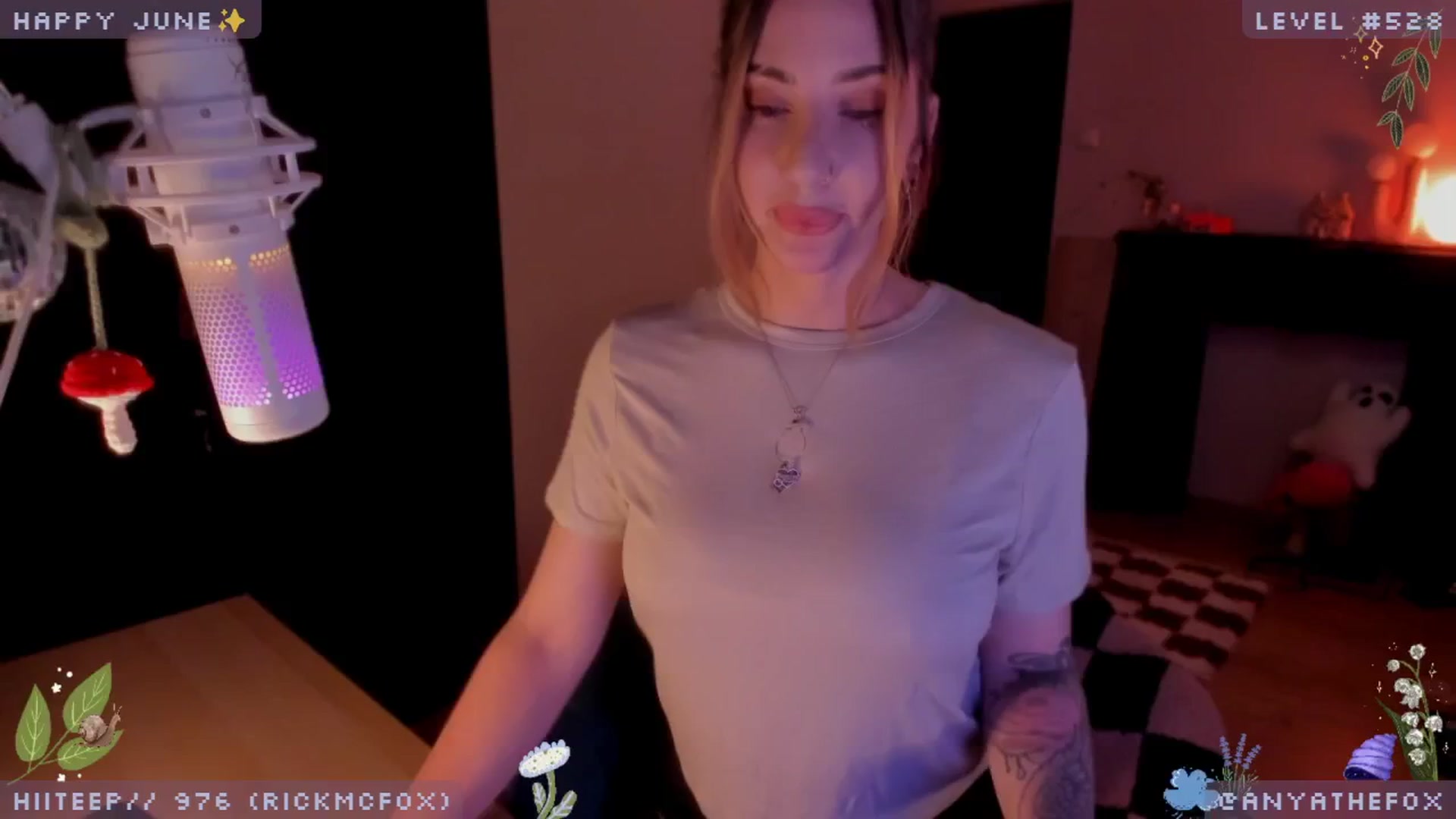 Gallery image thumbnail from TassiveMits's myfreecams stream on, 06/02/2024, 08:00 image 12 of 20