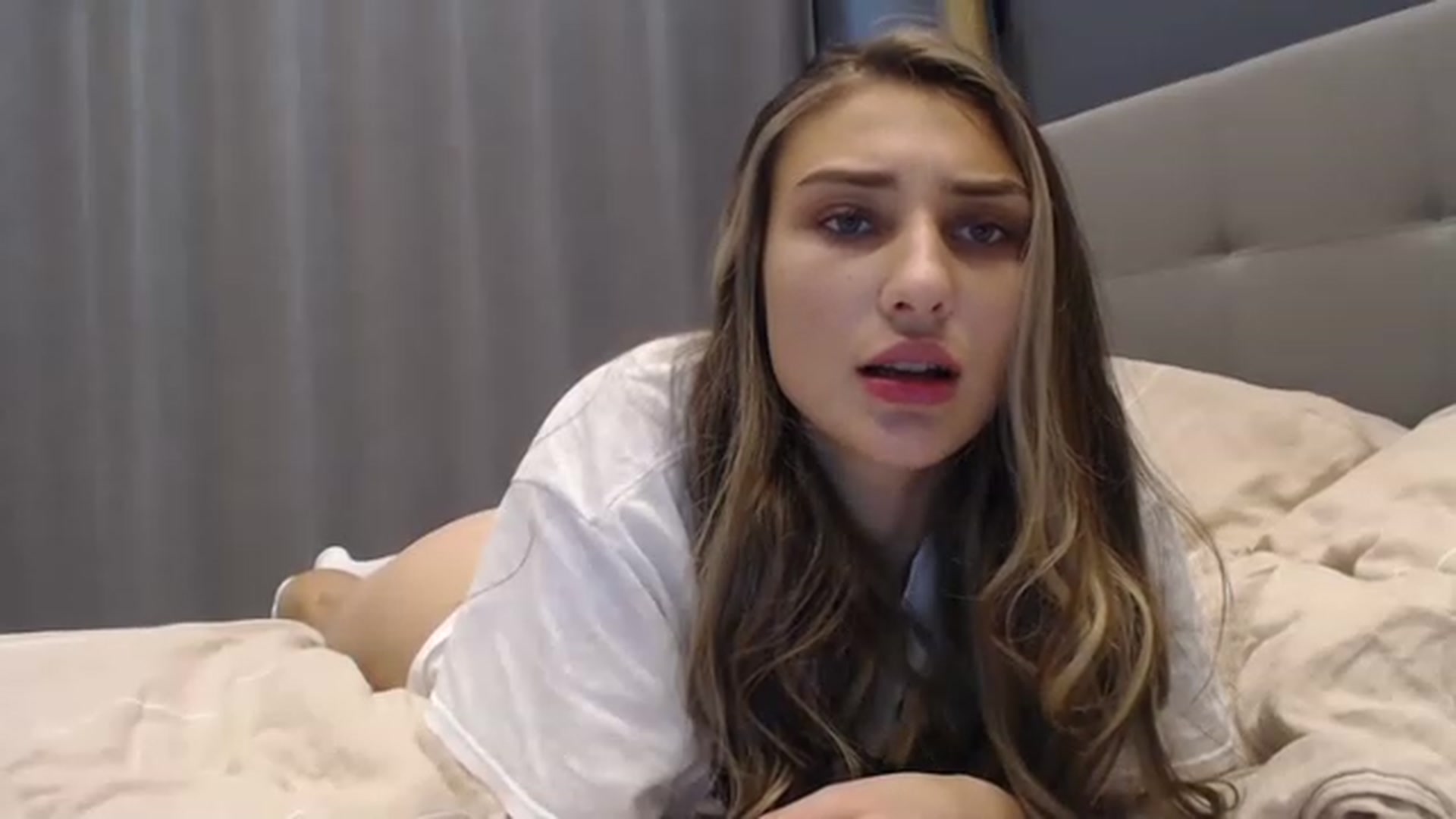 Gallery image thumbnail from TastyBrunette's myfreecams stream on, 12/03/2022, 20:59 image 11 of 20