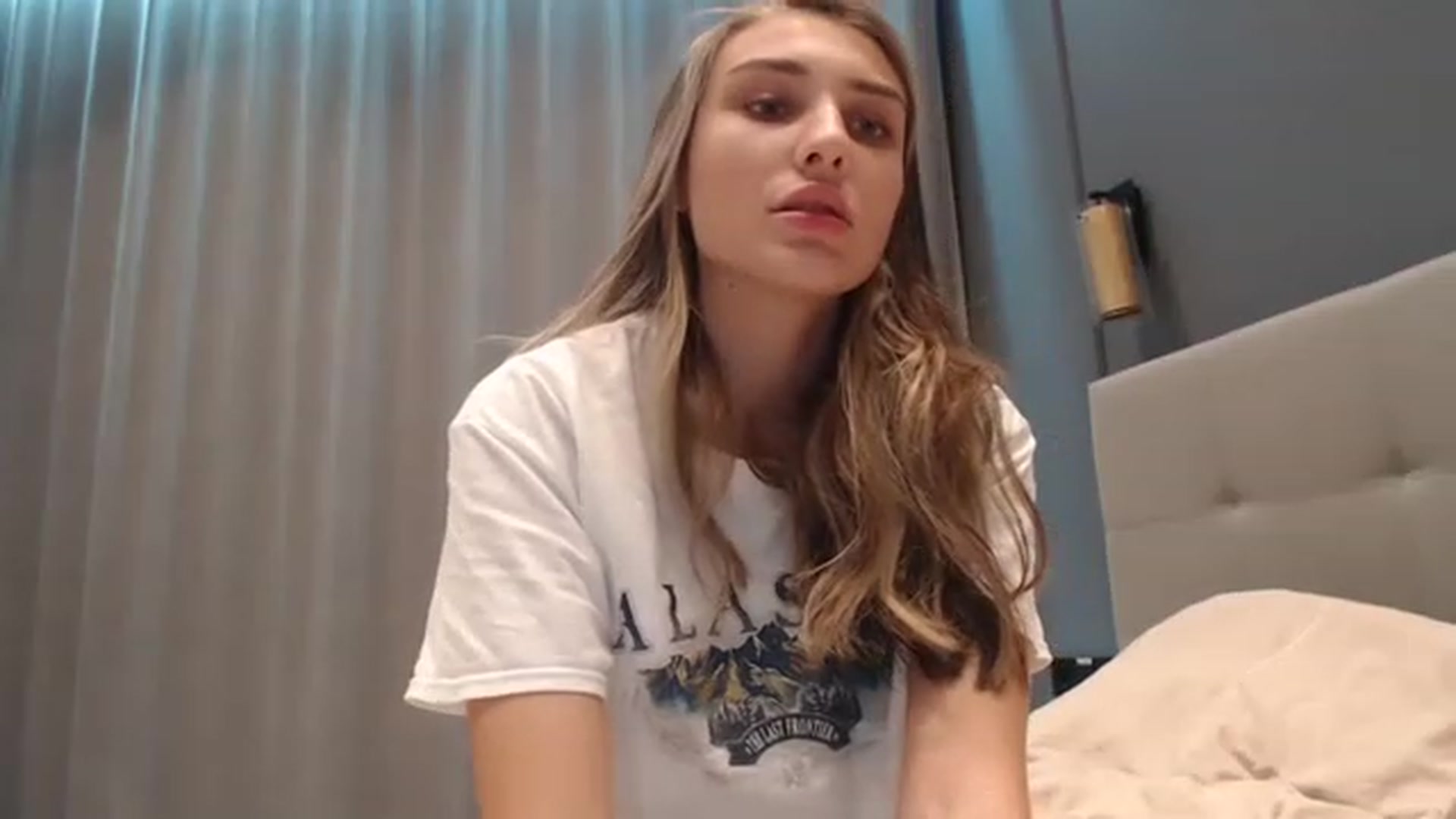 Gallery image thumbnail from TastyBrunette's myfreecams stream on, 12/03/2022, 20:59 image 19 of 20