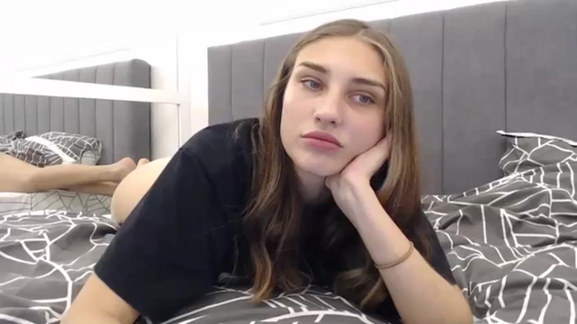Gallery image thumbnail from TastyBrunette's myfreecams stream on, 11/13/2023, 21:14 image 17 of 20