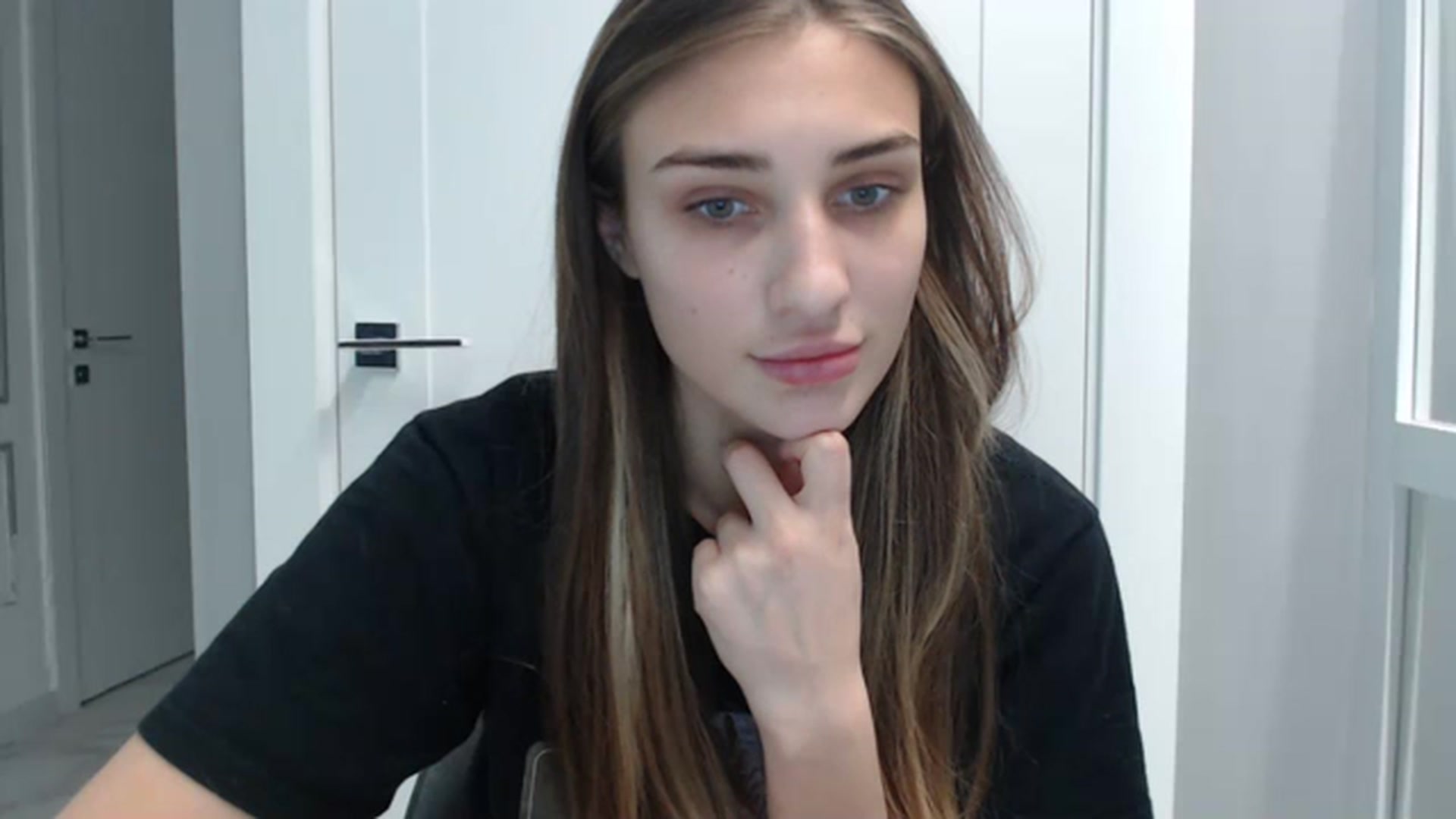 Gallery image thumbnail from TastyBrunette's myfreecams stream on, 02/01/2024, 21:13 image 20 of 20
