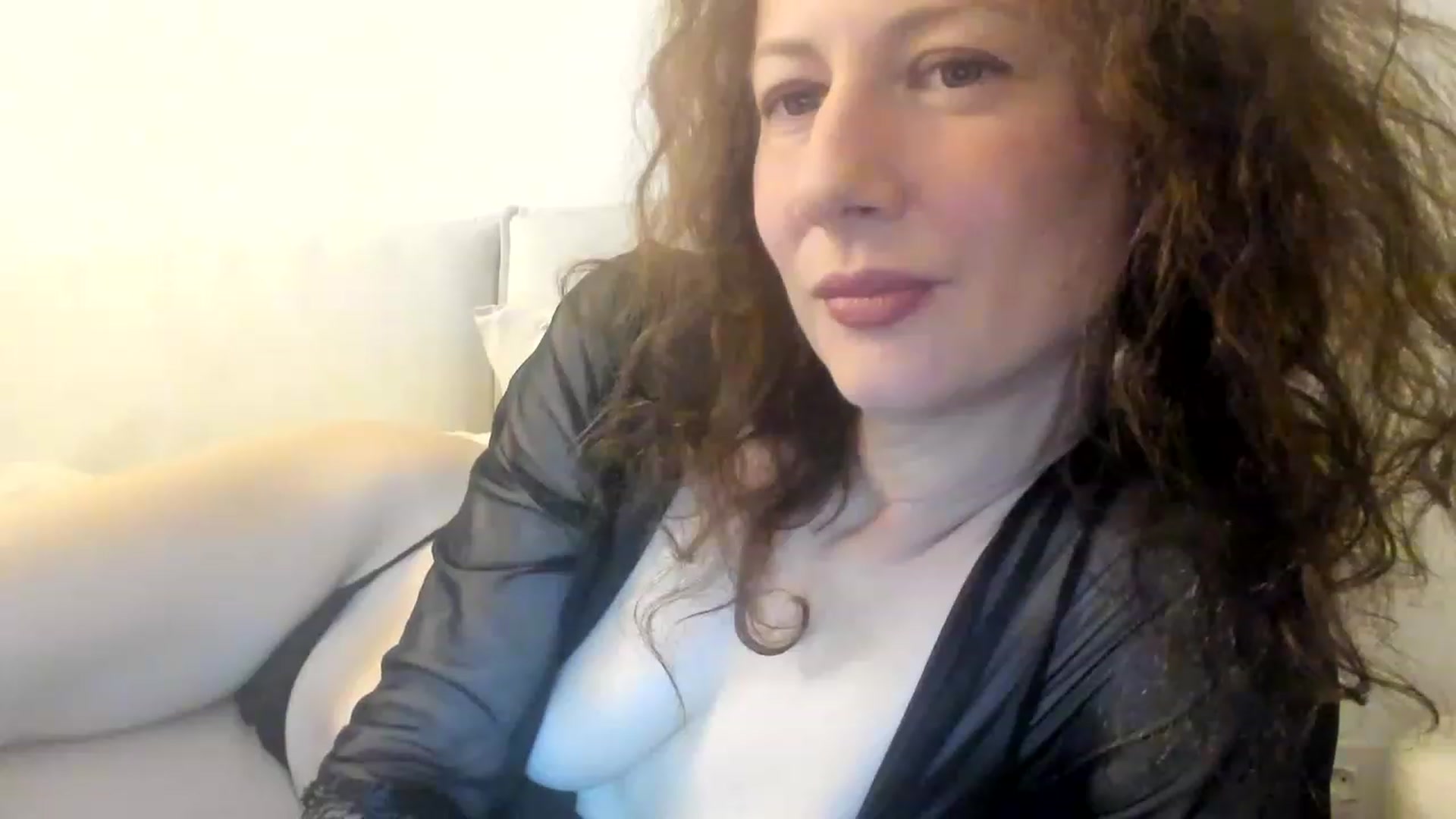 Gallery image thumbnail from TastyTanya34's myfreecams stream on, 11/21/2022, 14:04 image 13 of 20