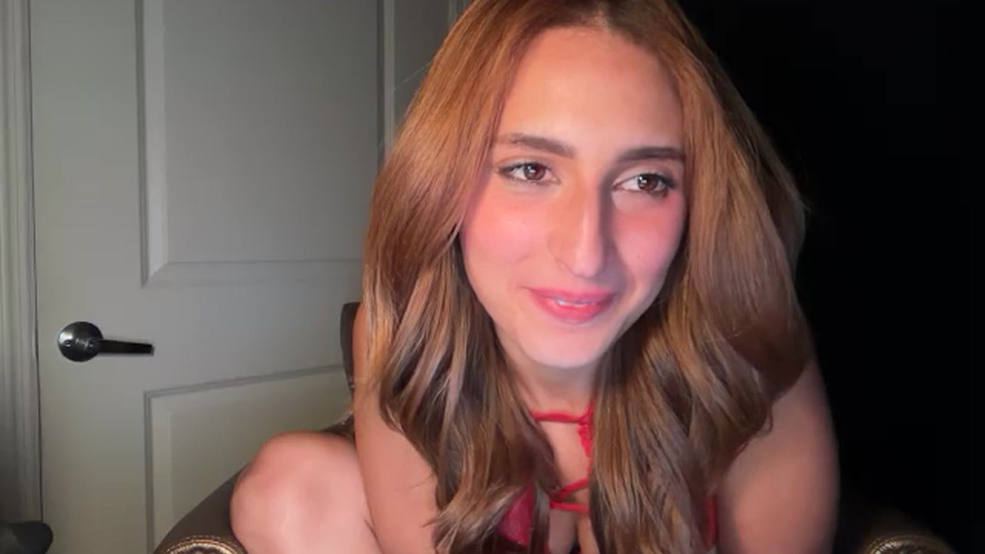 Gallery image thumbnail from Tastybabyx's myfreecams stream on, 09/04/2025, 09:54 image 18 of 20