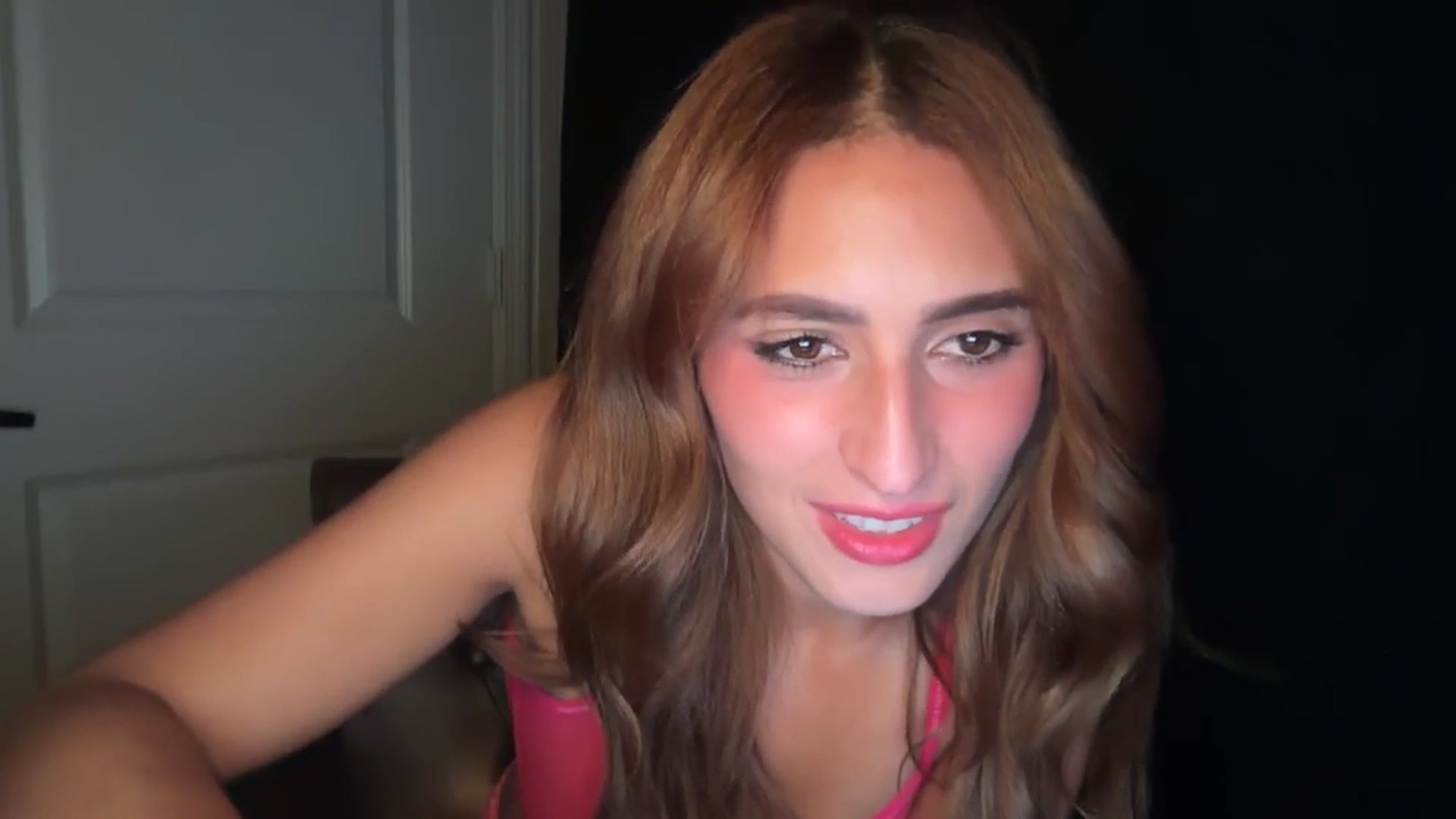 Gallery image thumbnail from Tastybabyx's myfreecams stream on, 09/06/2025, 09:38 image 9 of 20