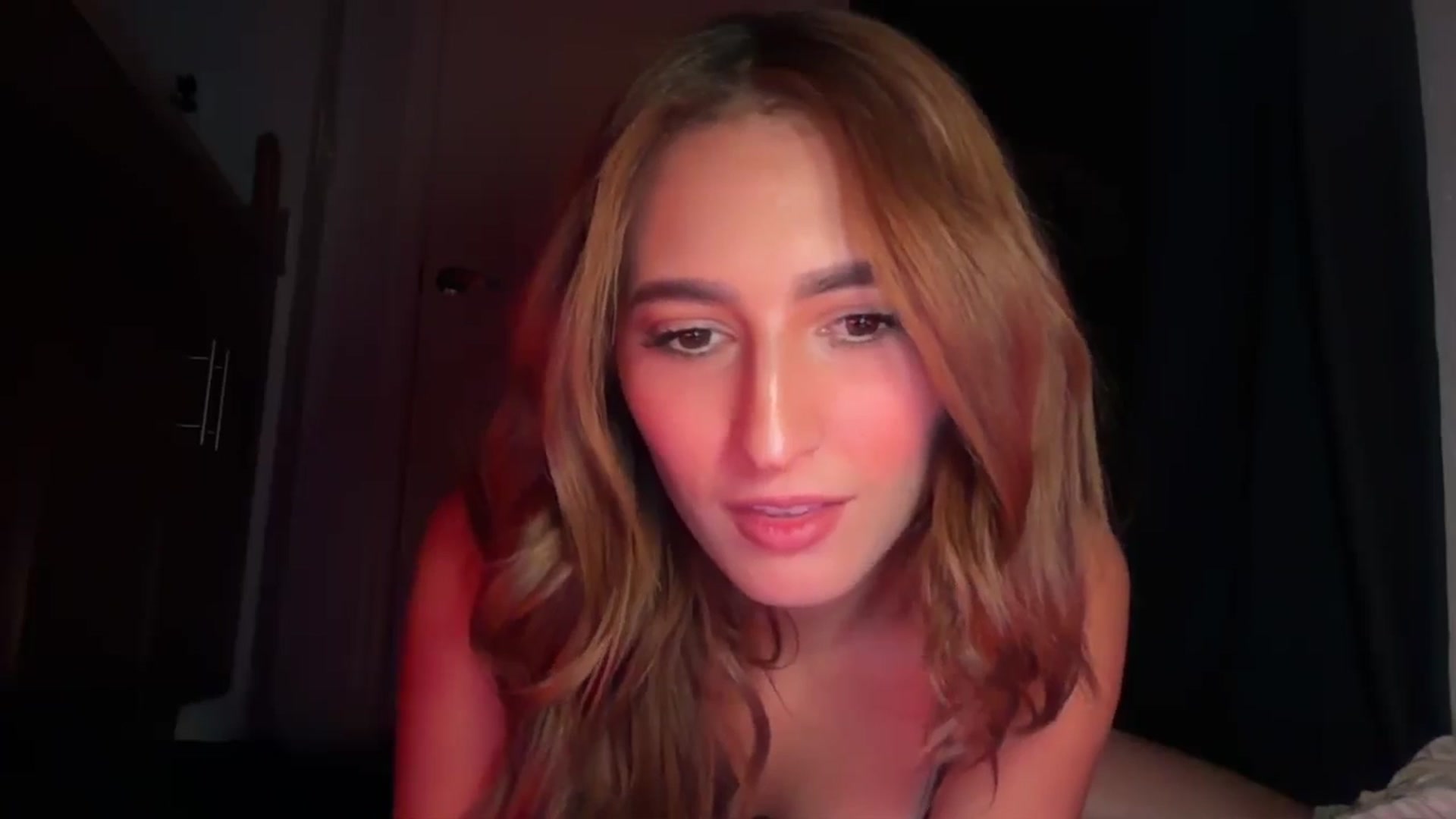 Gallery image thumbnail from Tastybabyx's myfreecams stream on, 09/09/2025, 07:38 image 10 of 20