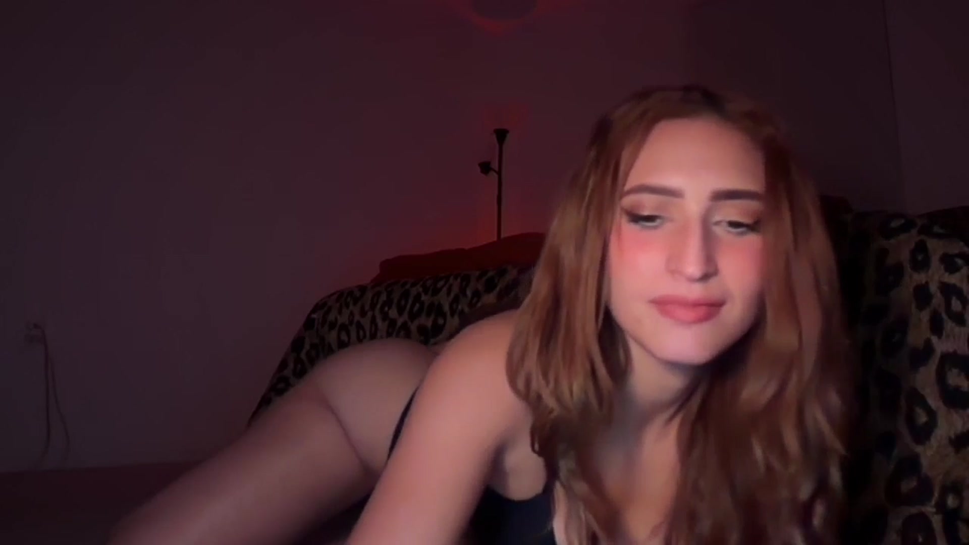 Gallery image thumbnail from Tastybabyx's myfreecams stream on, 12/14/2025, 10:18 image 4 of 20