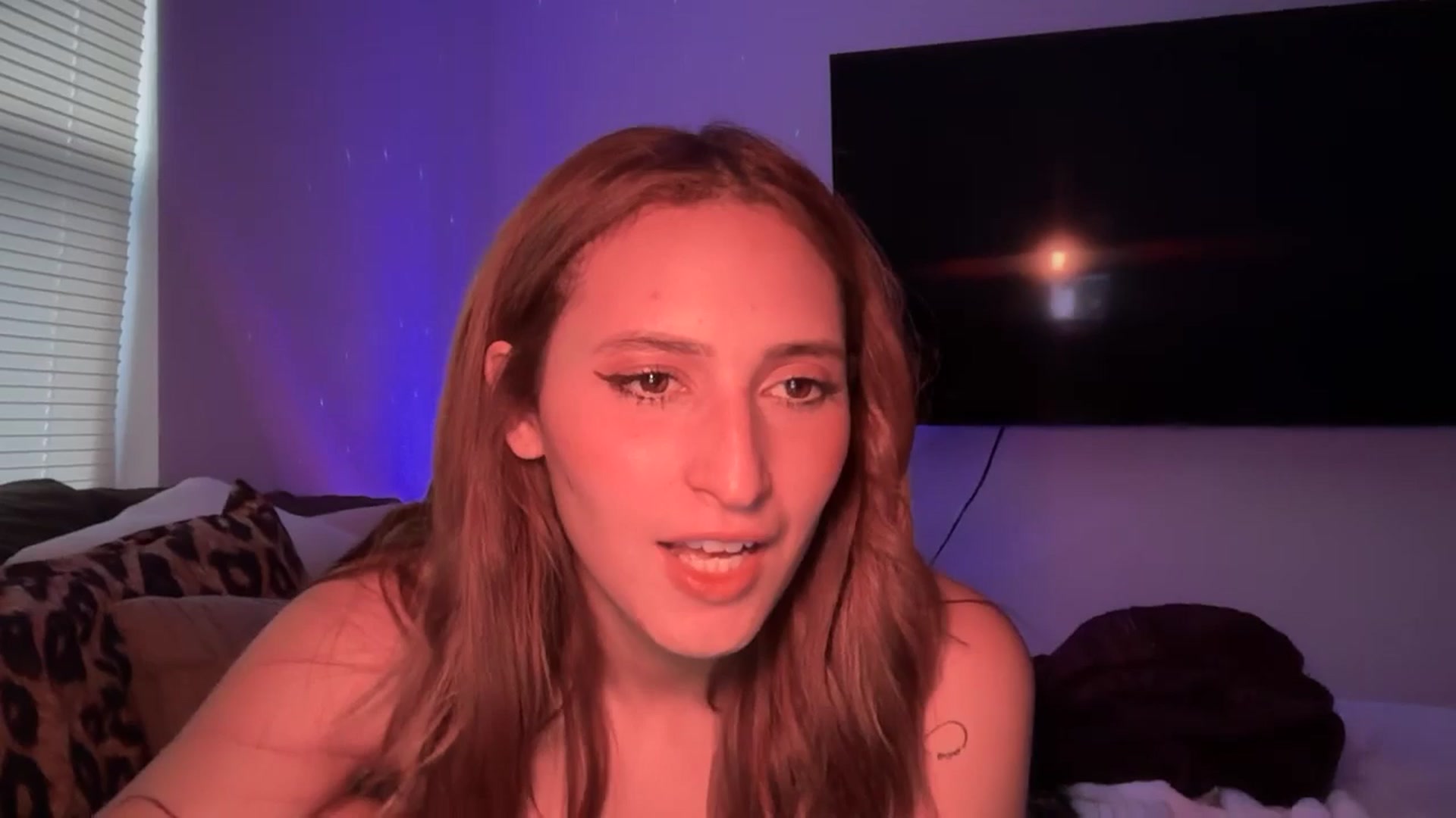 Gallery image thumbnail from Tastybabyx's myfreecams stream on, 12/28/2025, 12:39 image 19 of 20