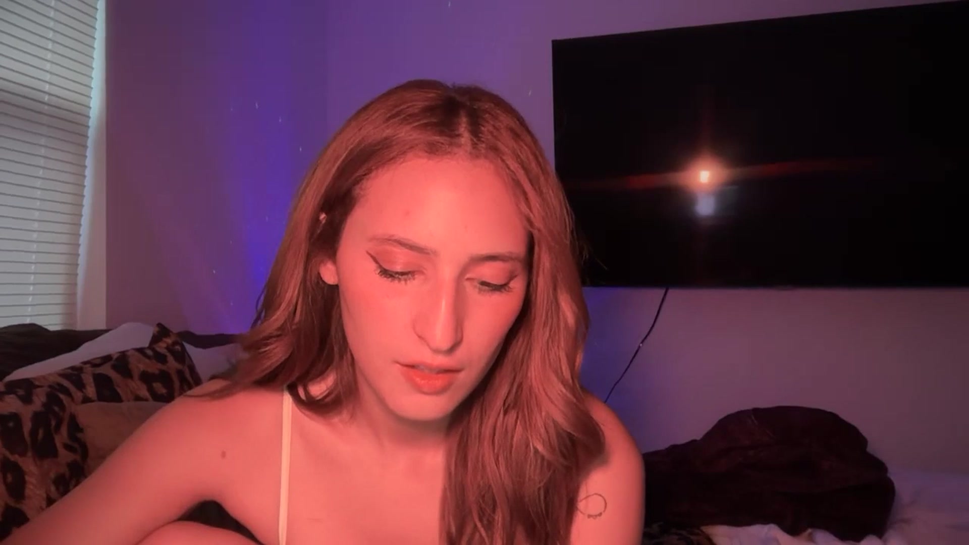 Gallery image thumbnail from Tastybabyx's myfreecams stream on, 12/28/2025, 12:39 image 16 of 20