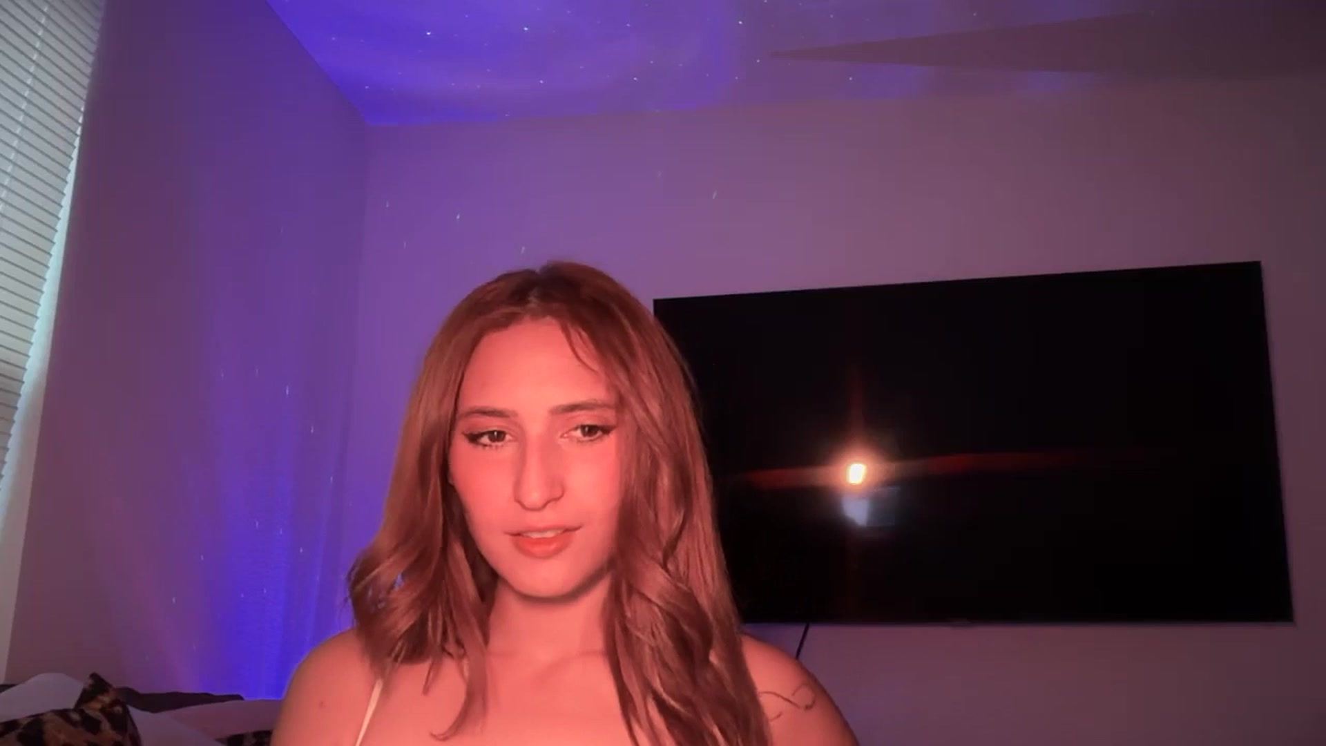 Gallery image thumbnail from Tastybabyx's myfreecams stream on, 12/28/2025, 12:39 image 15 of 20