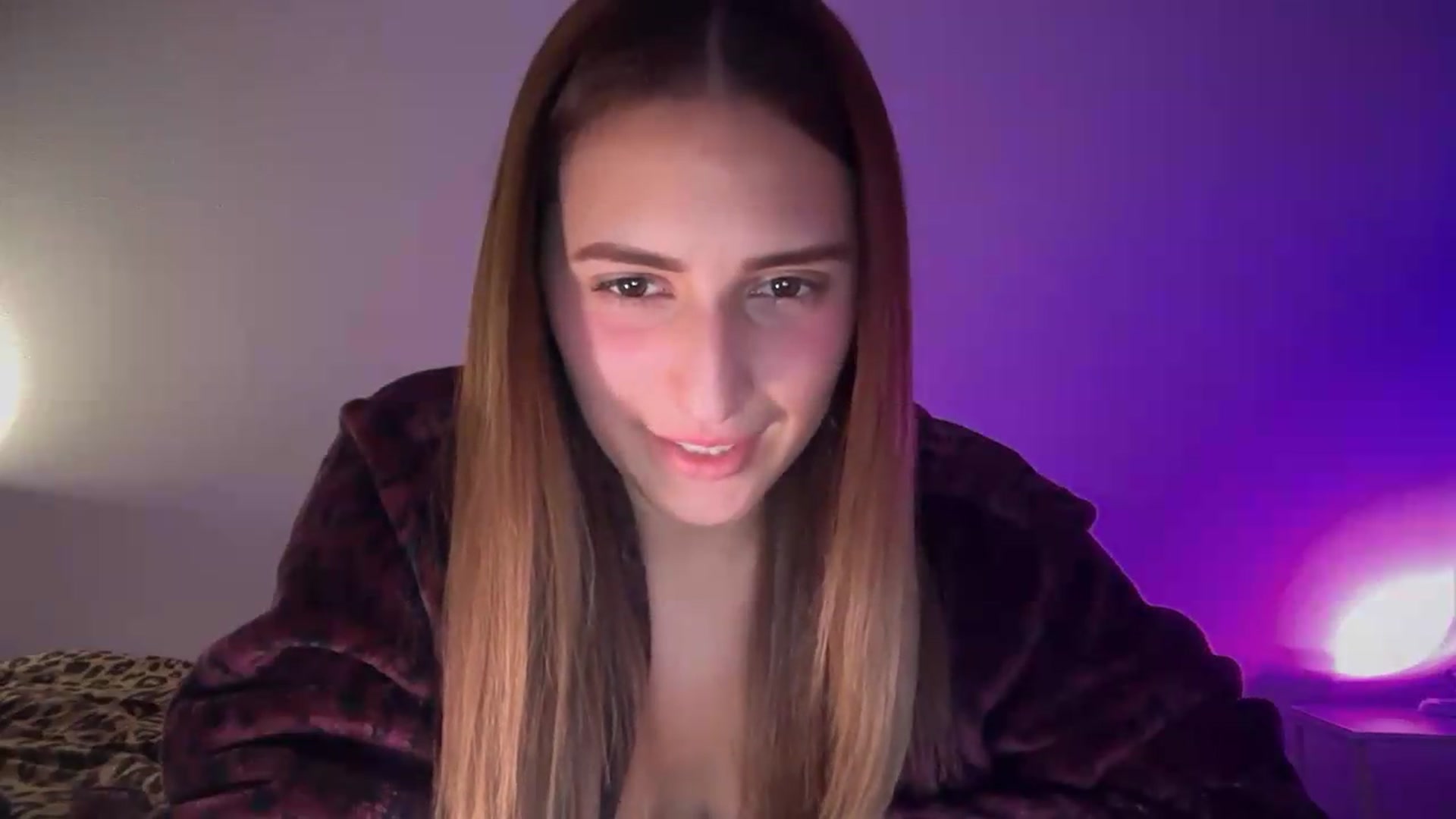 Gallery image thumbnail from Tastybabyx's myfreecams stream on, 09/18/2026, 06:32 image 15 of 20