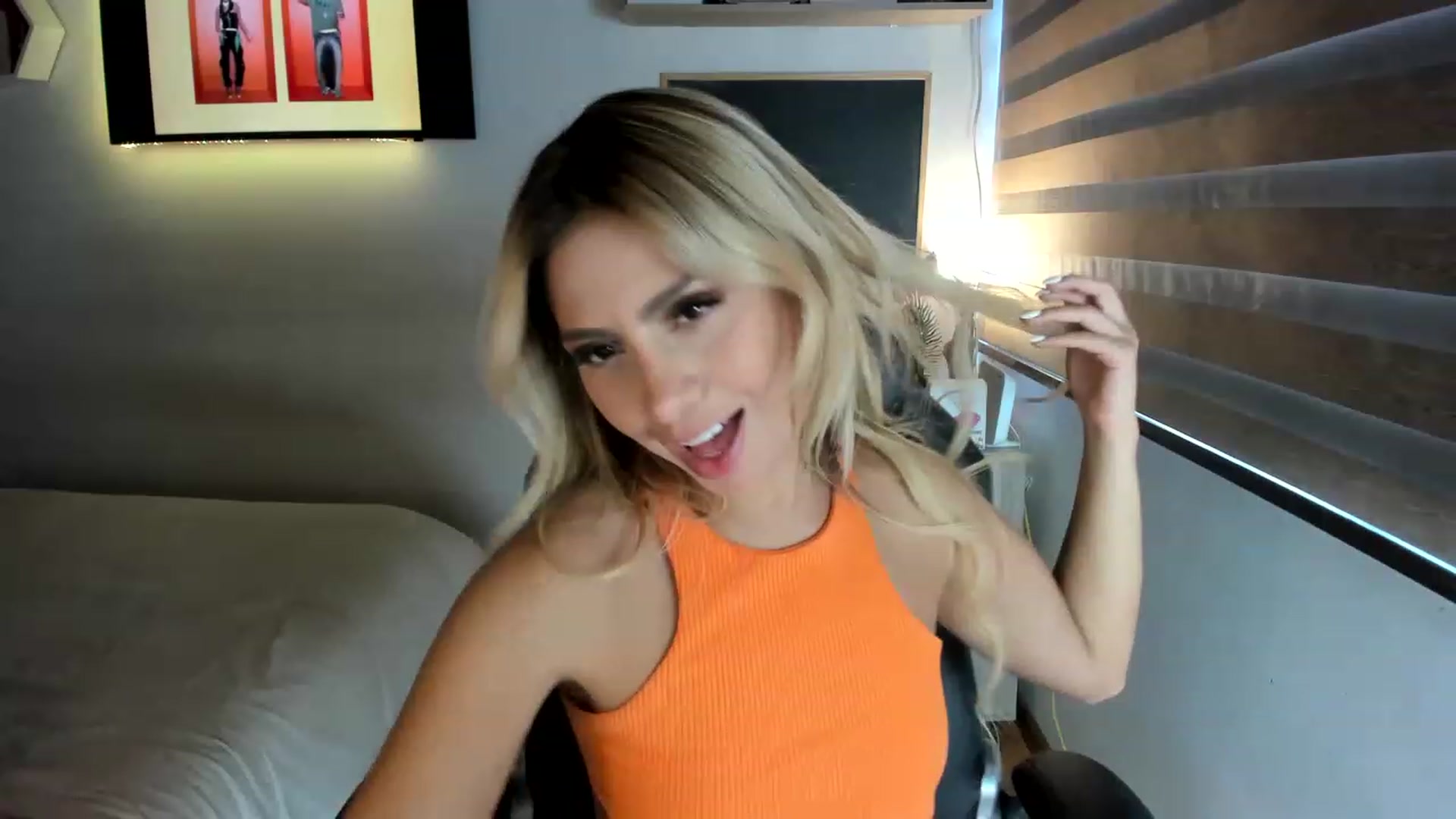 Gallery image thumbnail from Tata_Ss's myfreecams stream on, 06/10/2023, 21:41 image 19 of 20