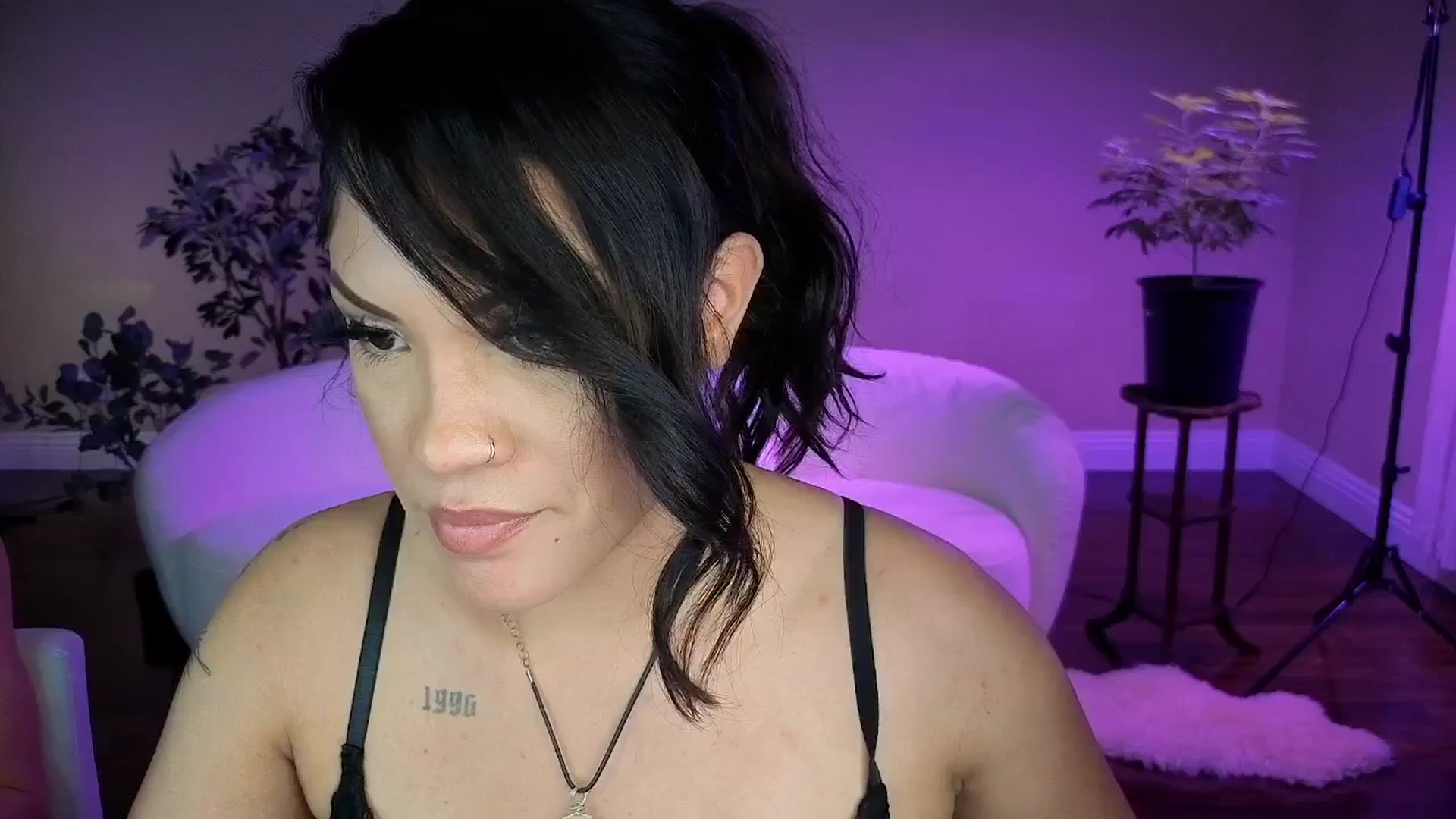 Gallery image thumbnail from TatiLove's myfreecams stream on, 06/03/2025, 07:38 image 17 of 20