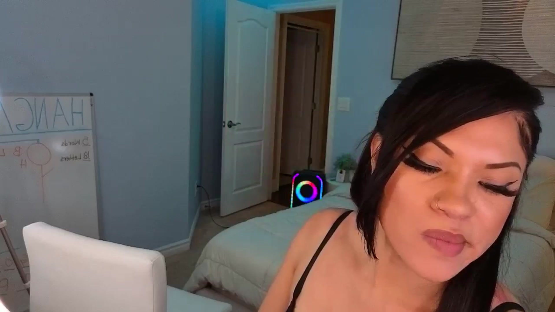 Gallery image thumbnail from TatiLove's myfreecams stream on, 06/19/2025, 11:22 image 5 of 20