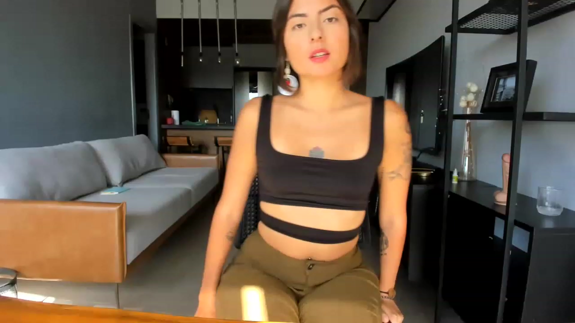 Gallery image thumbnail from TatiTantra's myfreecams stream on, 12/20/2022, 18:41 image 1 of 20