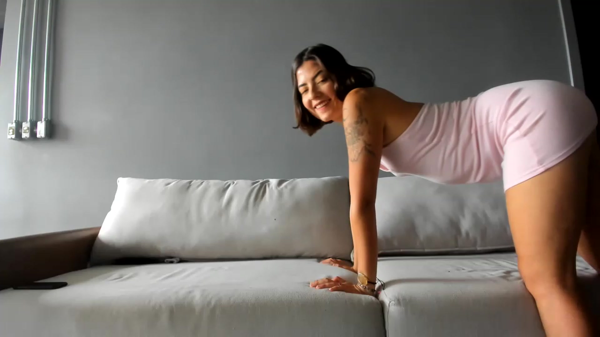 Gallery image thumbnail from TatiTantra's myfreecams stream on, 12/22/2022, 15:00 image 6 of 20