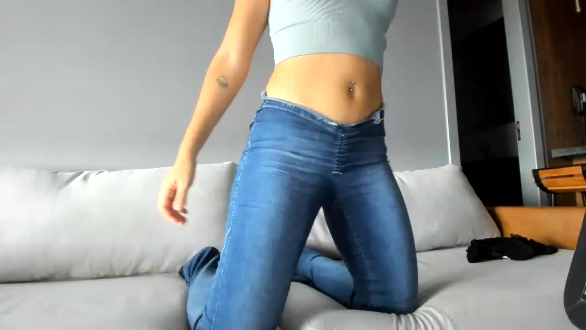 Gallery image thumbnail from TatiTantra's myfreecams stream on, 12/23/2022, 15:59 image 9 of 20