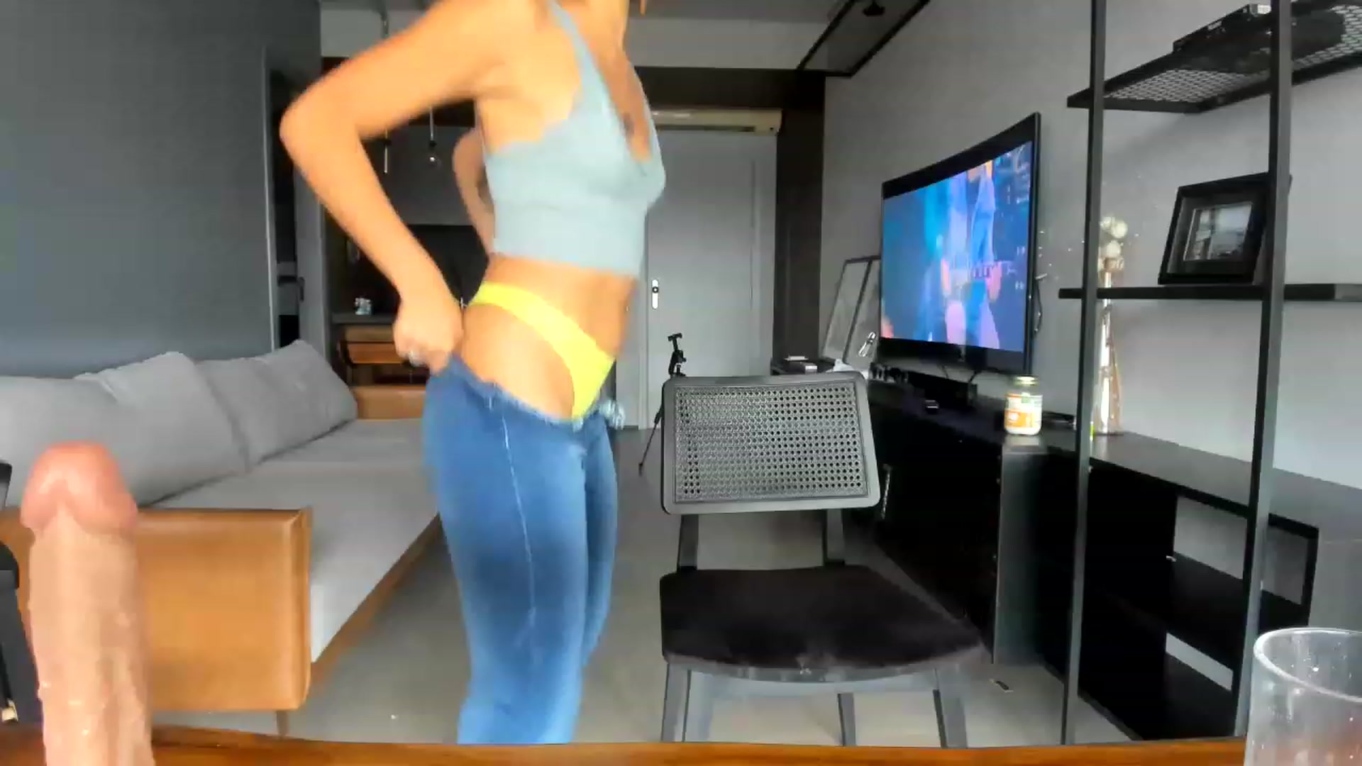 Gallery image thumbnail from TatiTantra's myfreecams stream on, 12/23/2022, 15:59 image 3 of 20