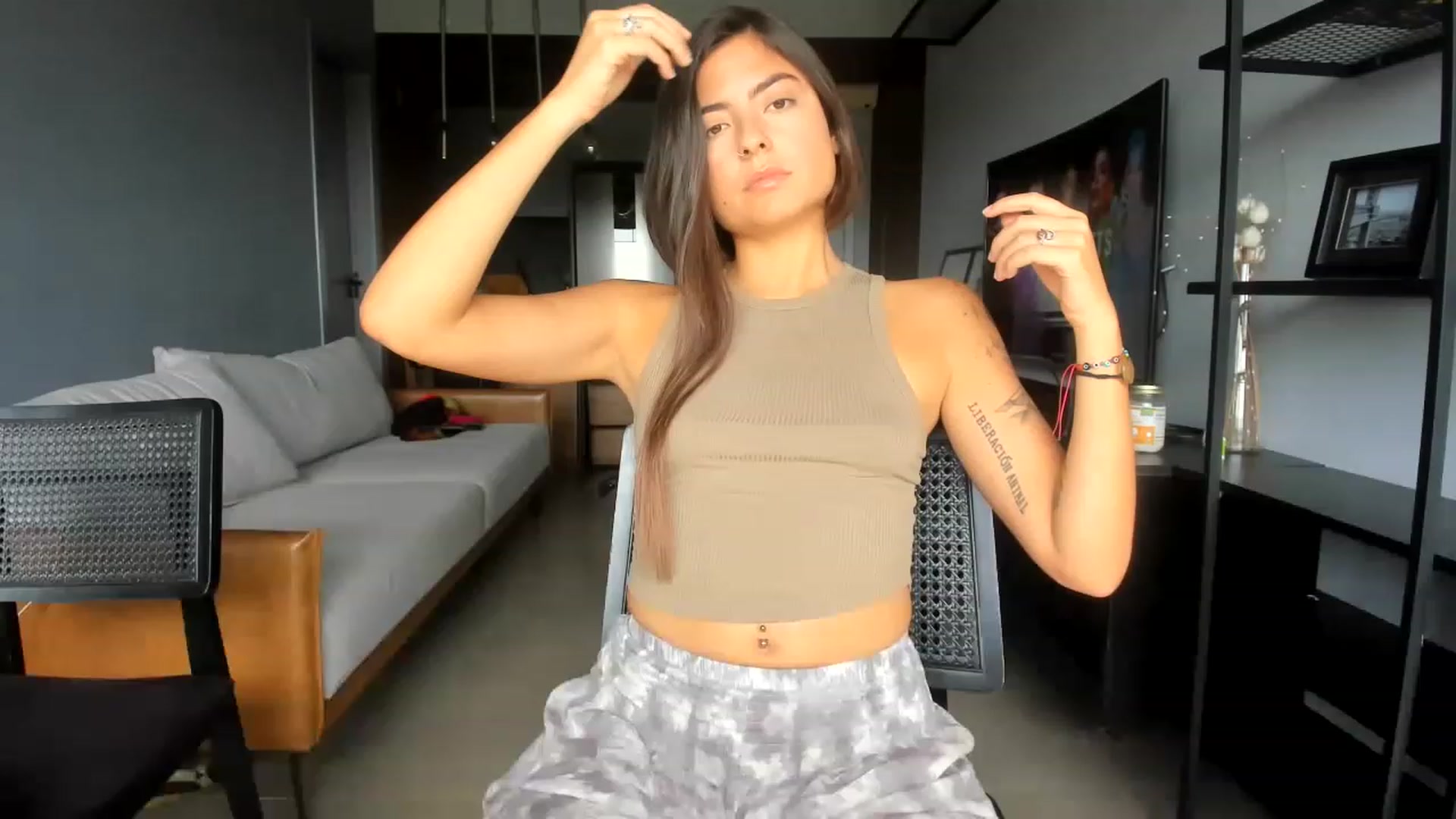Gallery image thumbnail from TatiTantra's myfreecams stream on, 12/26/2022, 19:25 image 1 of 20