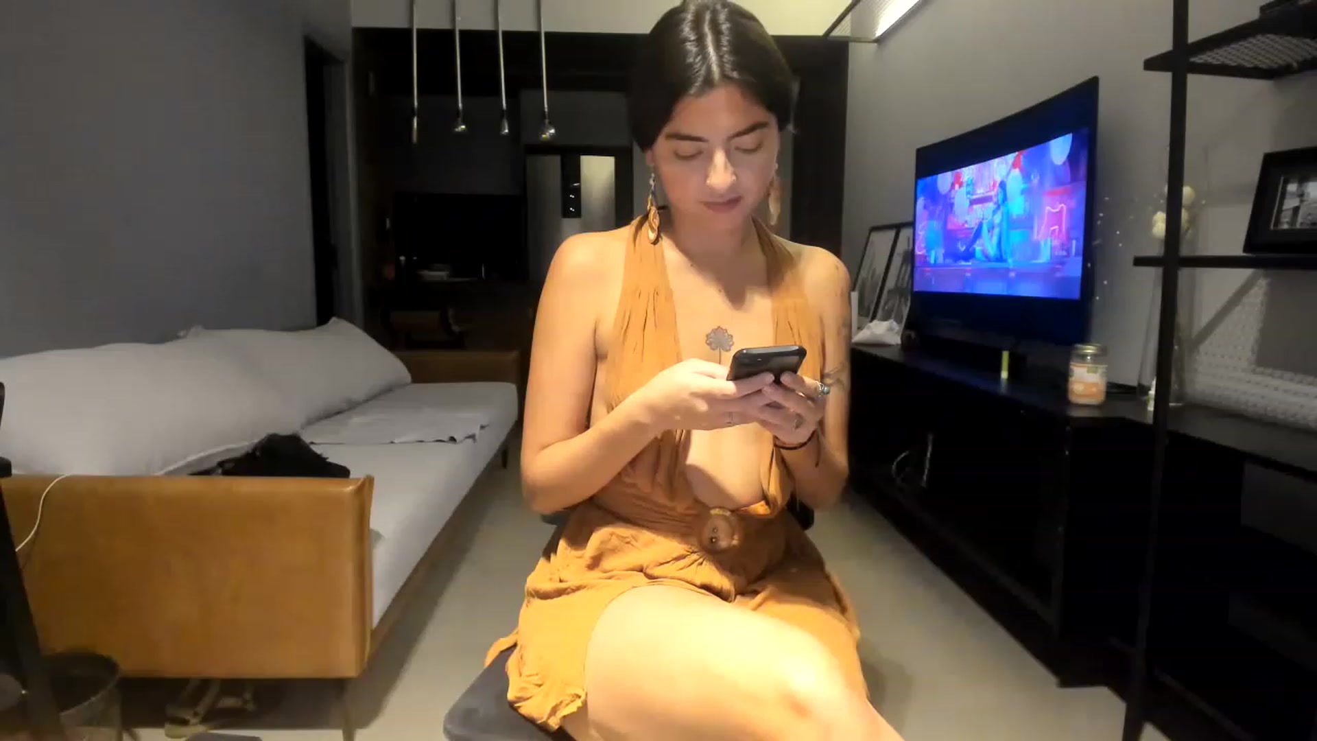 Gallery image thumbnail from TatiTantra's myfreecams stream on, 12/26/2022, 23:00 image 1 of 20