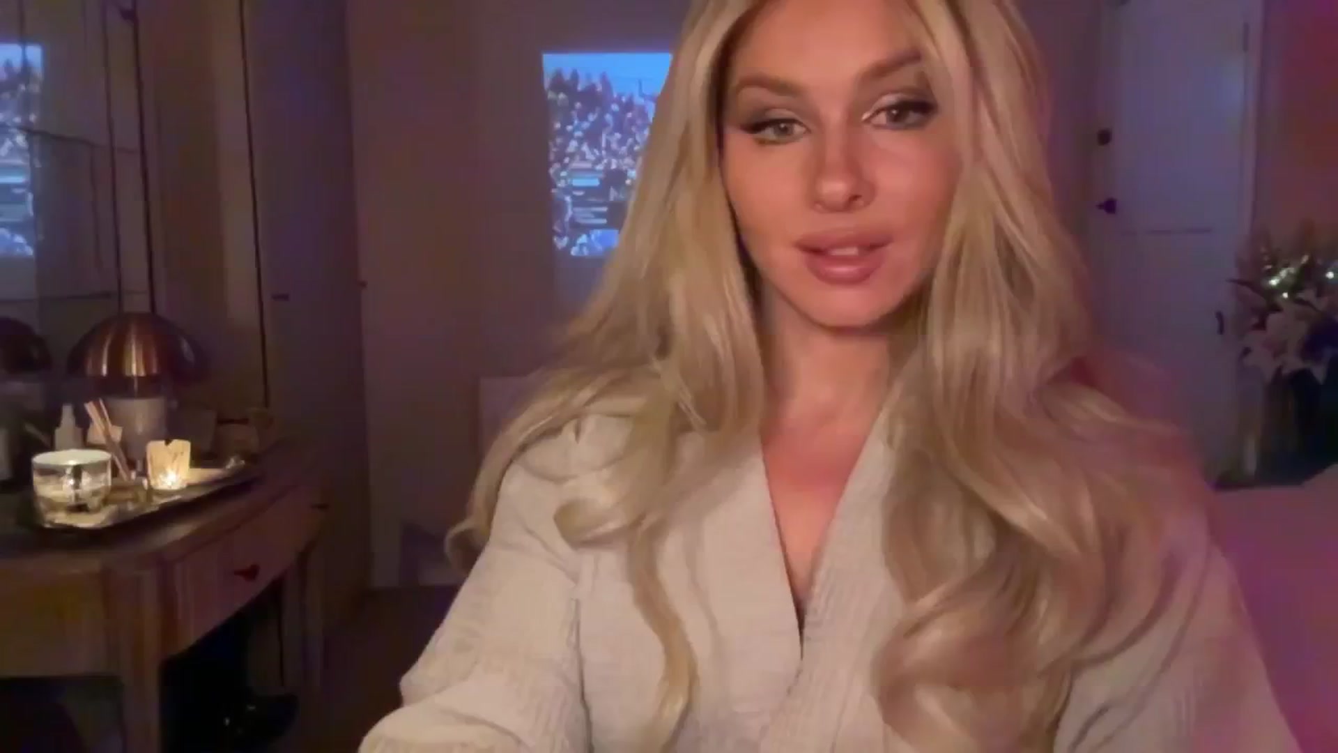 Gallery image thumbnail from TatiTate's myfreecams stream on, 08/10/2025, 22:59 image 7 of 20