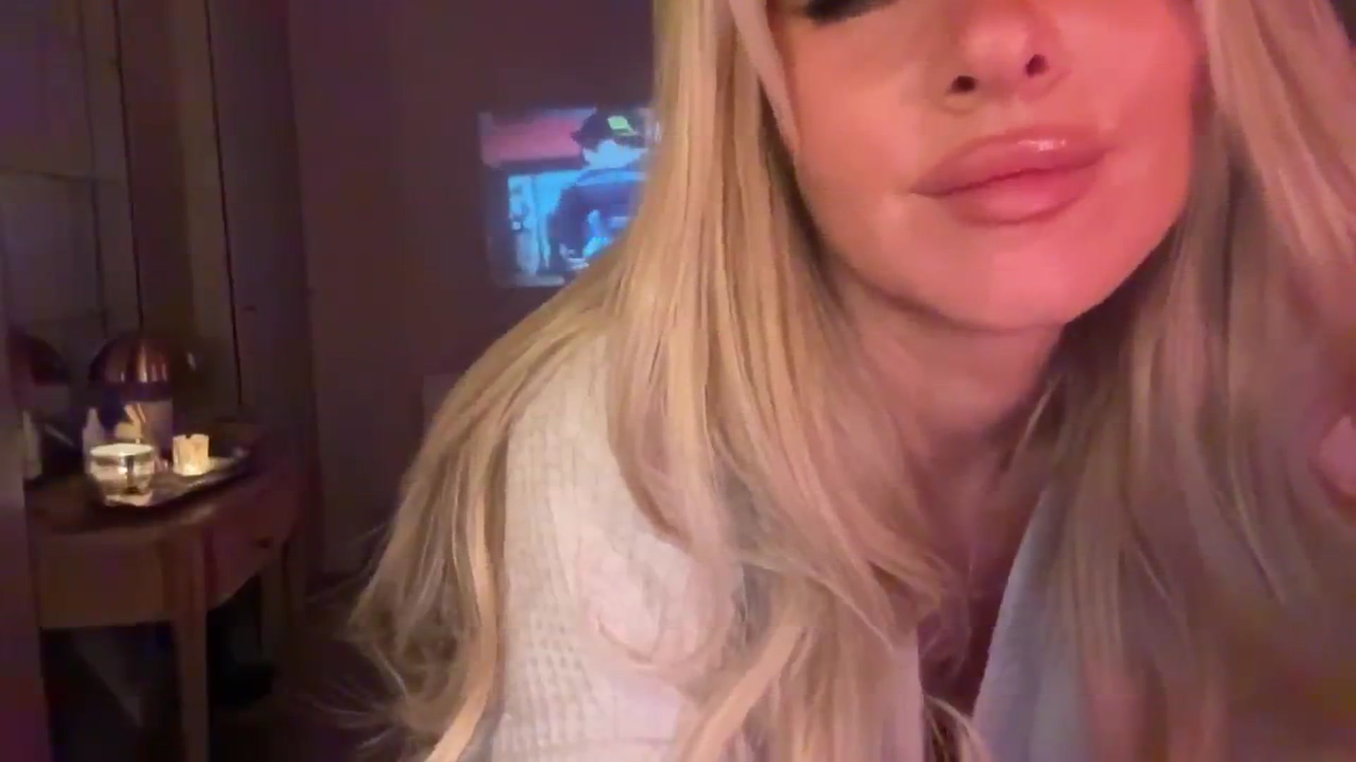 Gallery image thumbnail from TatiTate's myfreecams stream on, 08/10/2025, 22:59 image 19 of 20