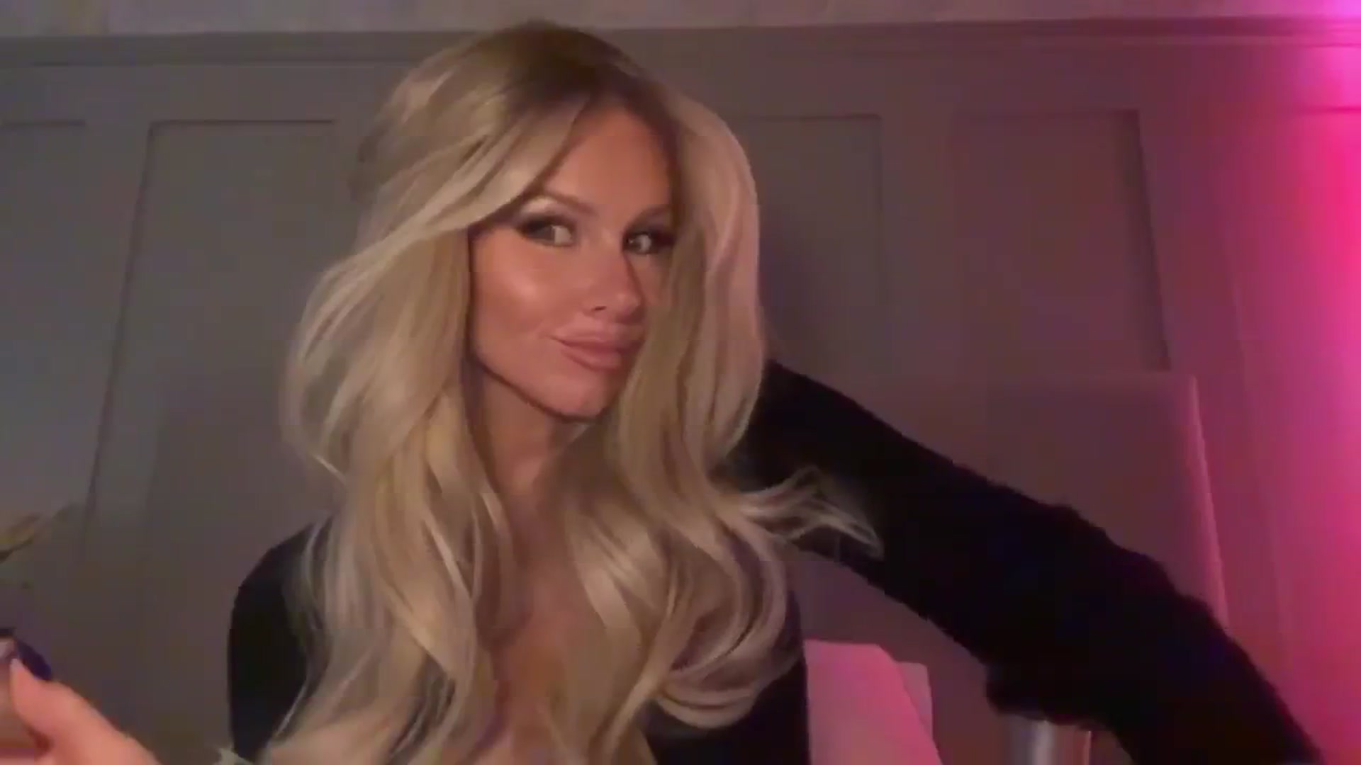 Gallery image thumbnail from TatiTate's myfreecams stream on, 08/22/2025, 21:16 image 19 of 20