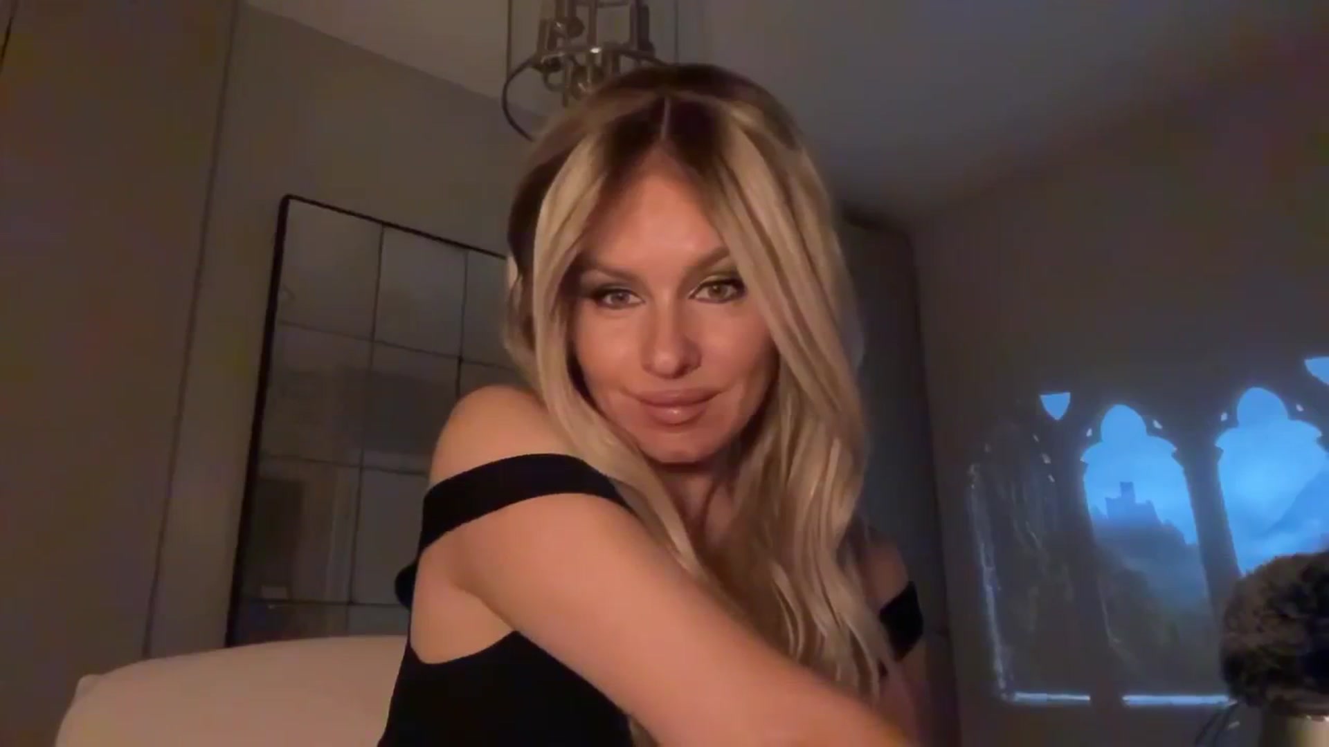 Gallery image thumbnail from TatiTate's myfreecams stream on, 10/27/2025, 23:18 image 18 of 20