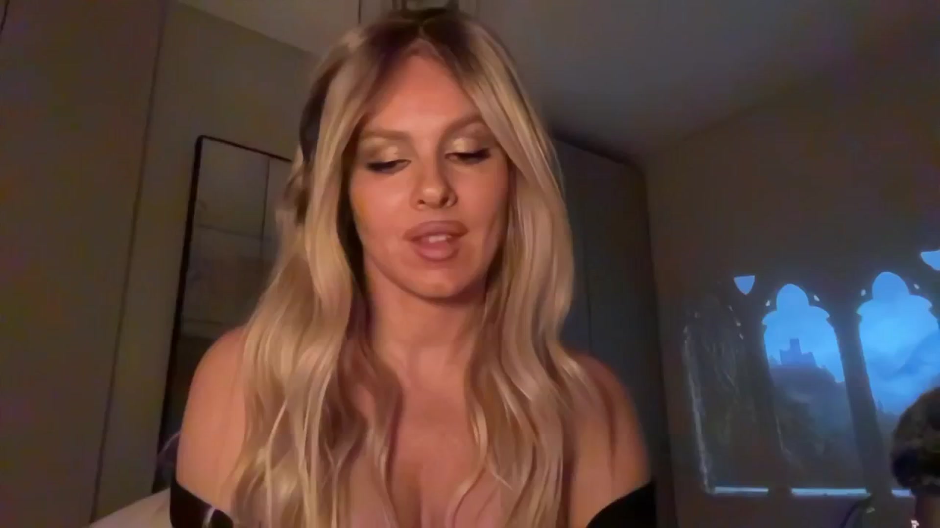 Gallery image thumbnail from TatiTate's myfreecams stream on, 10/27/2025, 23:18 image 11 of 20