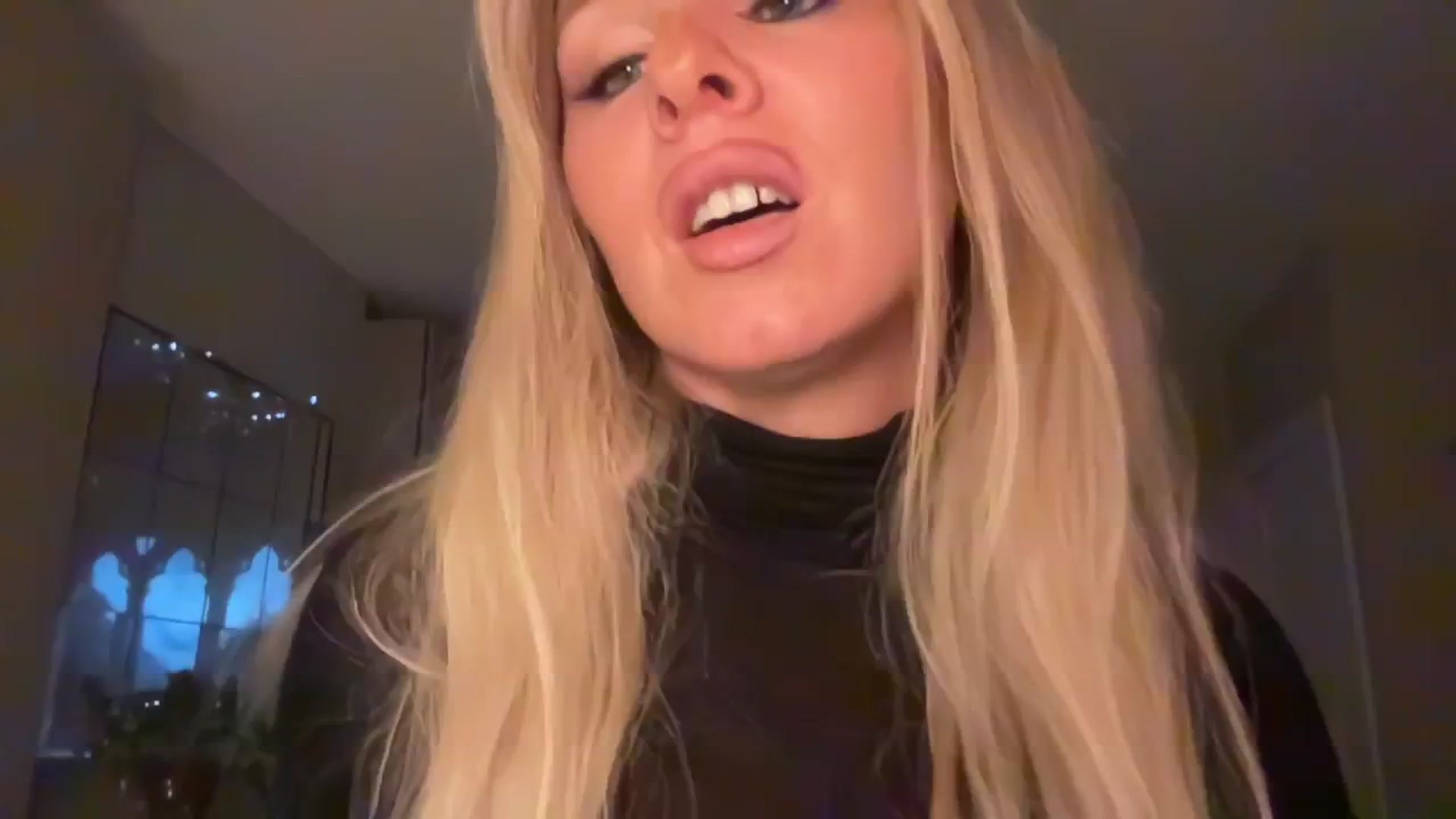 Gallery image thumbnail from TatiTate's myfreecams stream on, 12/22/2025, 21:55 image 5 of 20