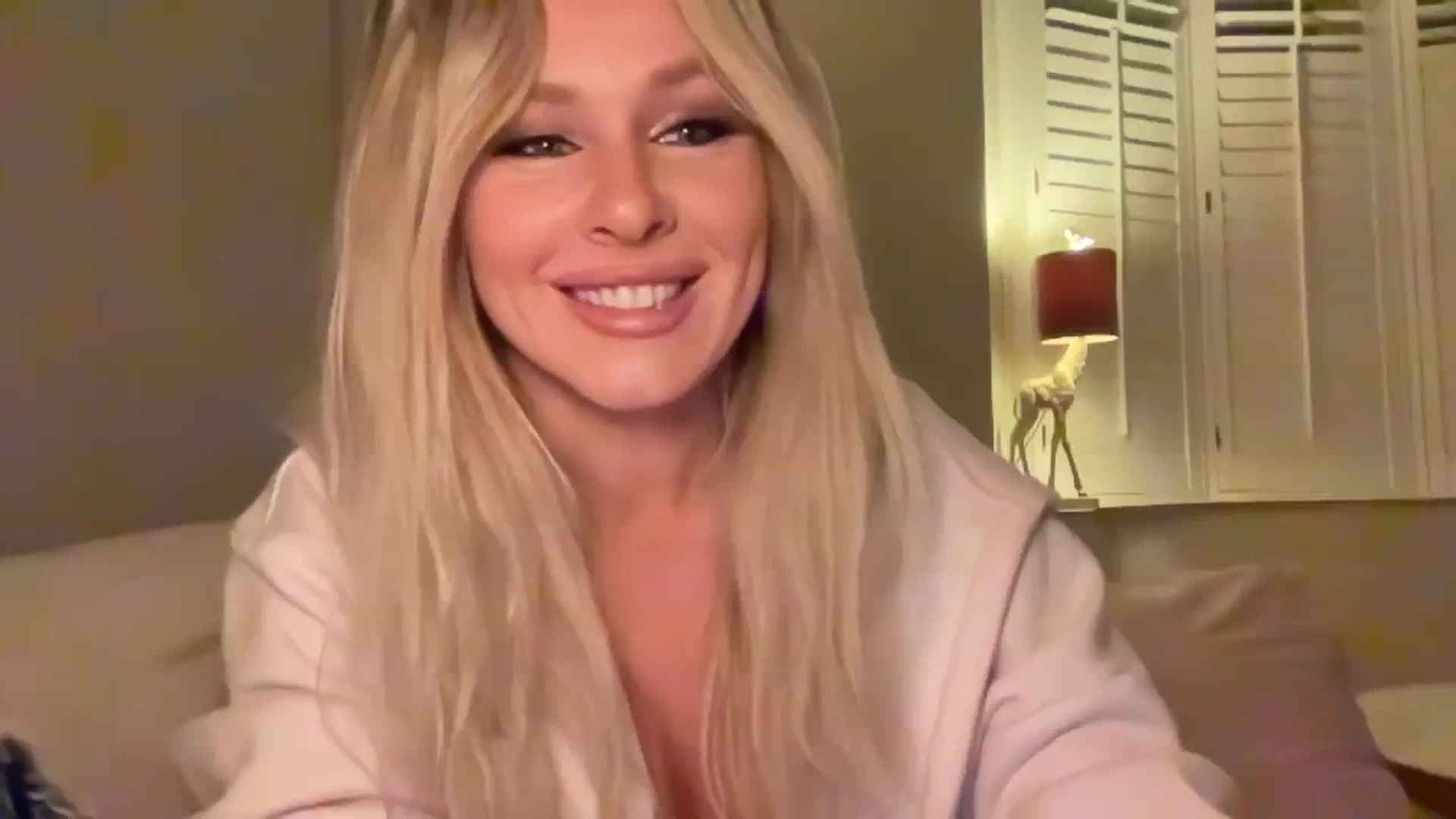 Gallery image thumbnail from TatiTate's myfreecams stream on, 01/02/2026, 23:35 image 2 of 20