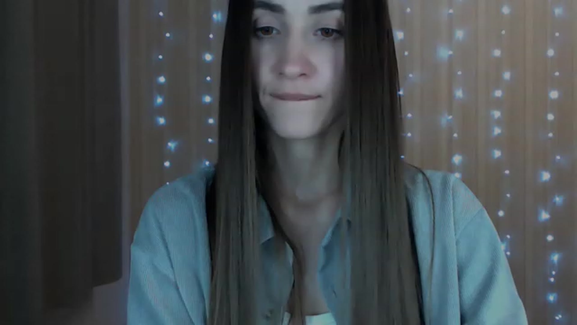 Gallery image thumbnail from Tati_Fox's myfreecams stream on, 03/06/2023, 03:14 image 8 of 20