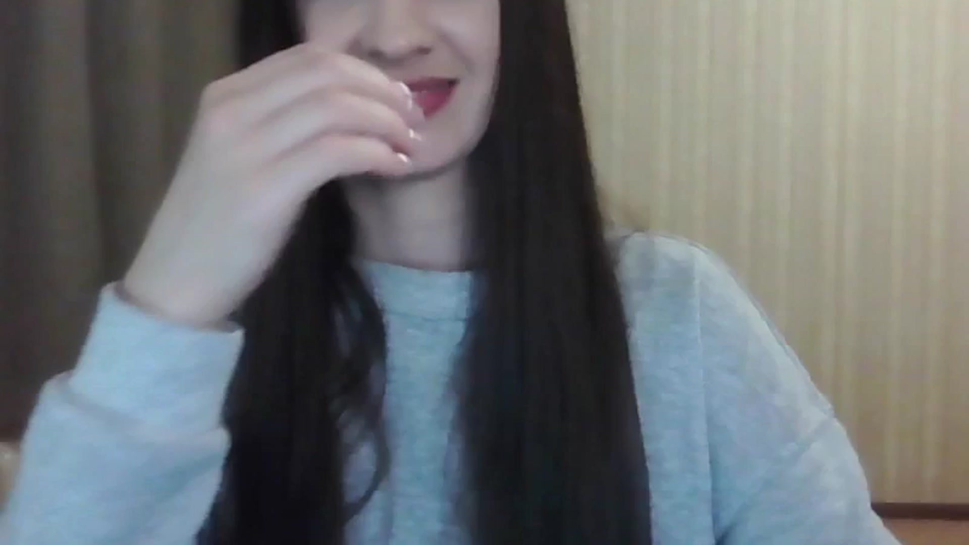 Gallery image thumbnail from Tati_Fox's myfreecams stream on, 04/06/2026, 01:33 image 18 of 20