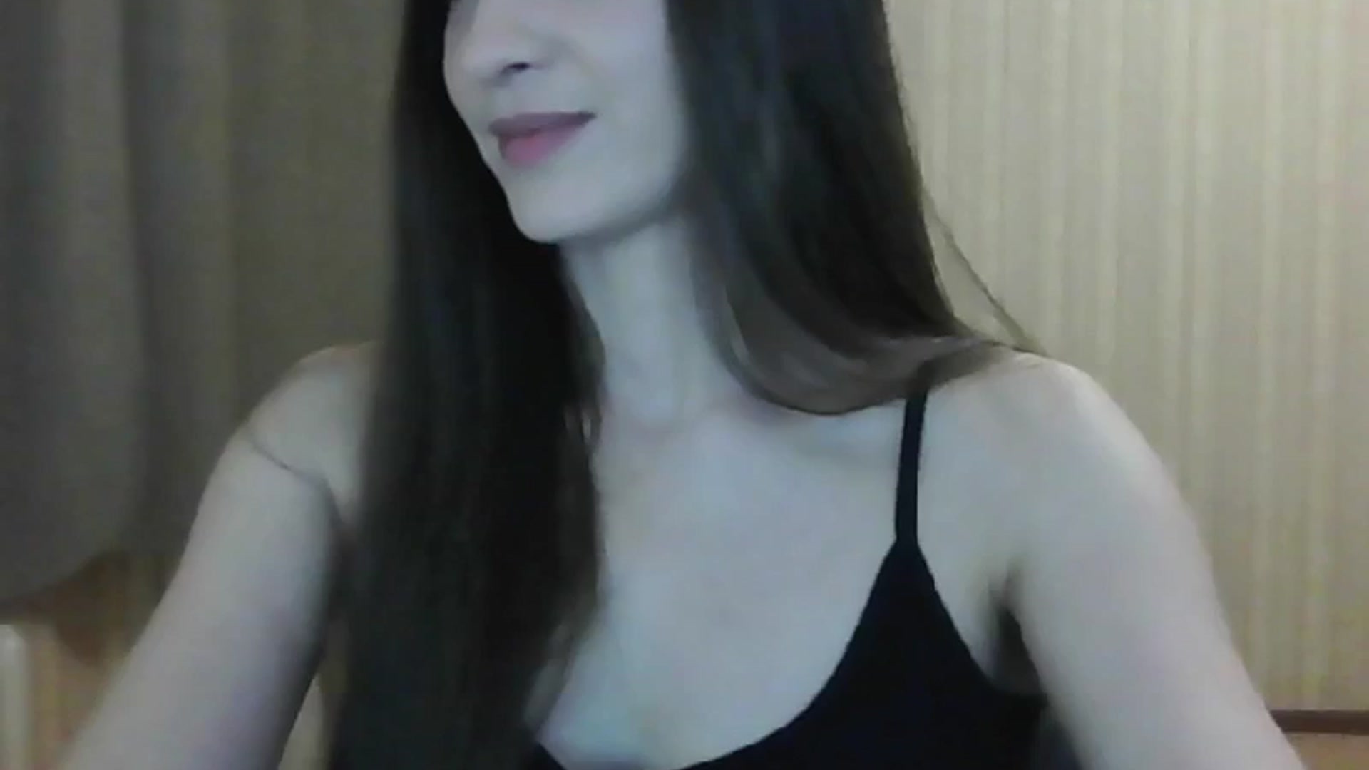 Gallery image thumbnail from Tati_Fox's myfreecams stream on, 04/06/2026, 01:33 image 2 of 20