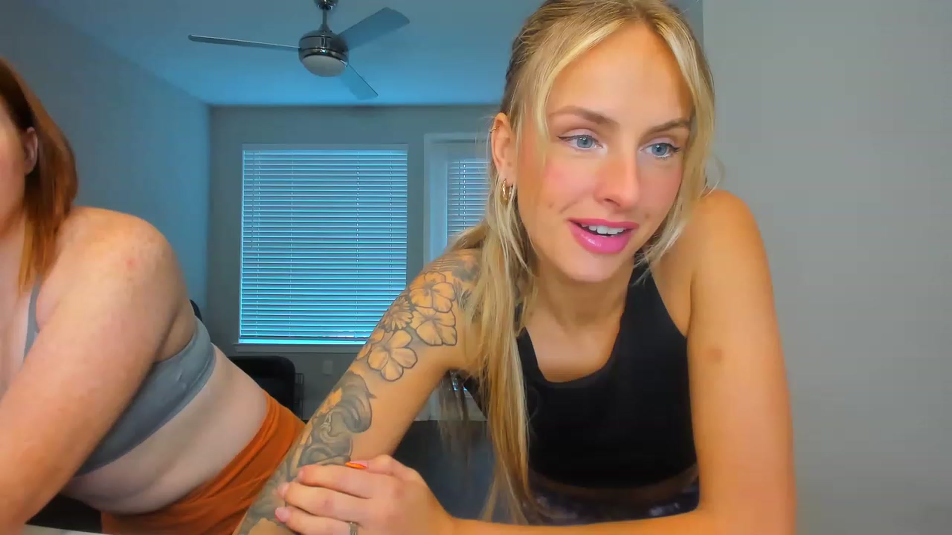 Gallery image thumbnail from Tati_Rae's myfreecams stream on, 12/05/2022, 20:44 image 2 of 20