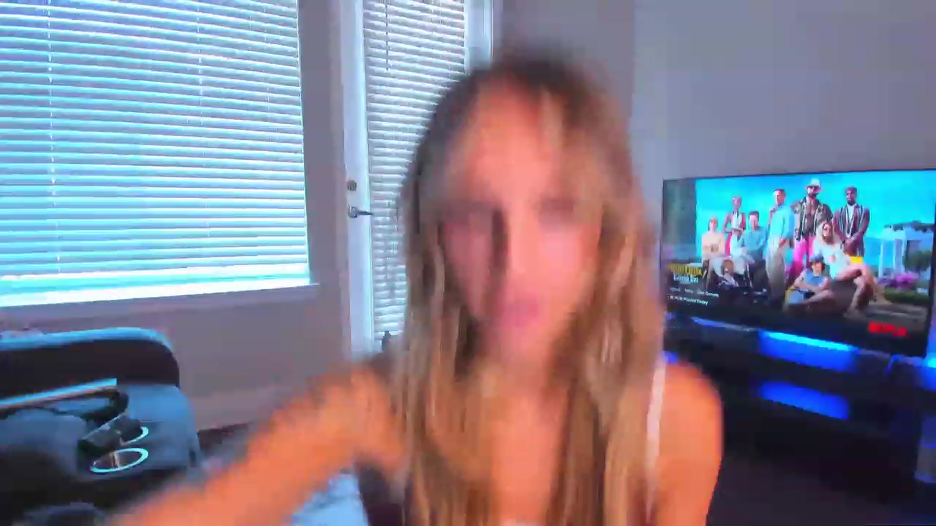 Gallery image thumbnail from Tati_Rae's myfreecams stream on, 12/29/2022, 20:30 image 7 of 20