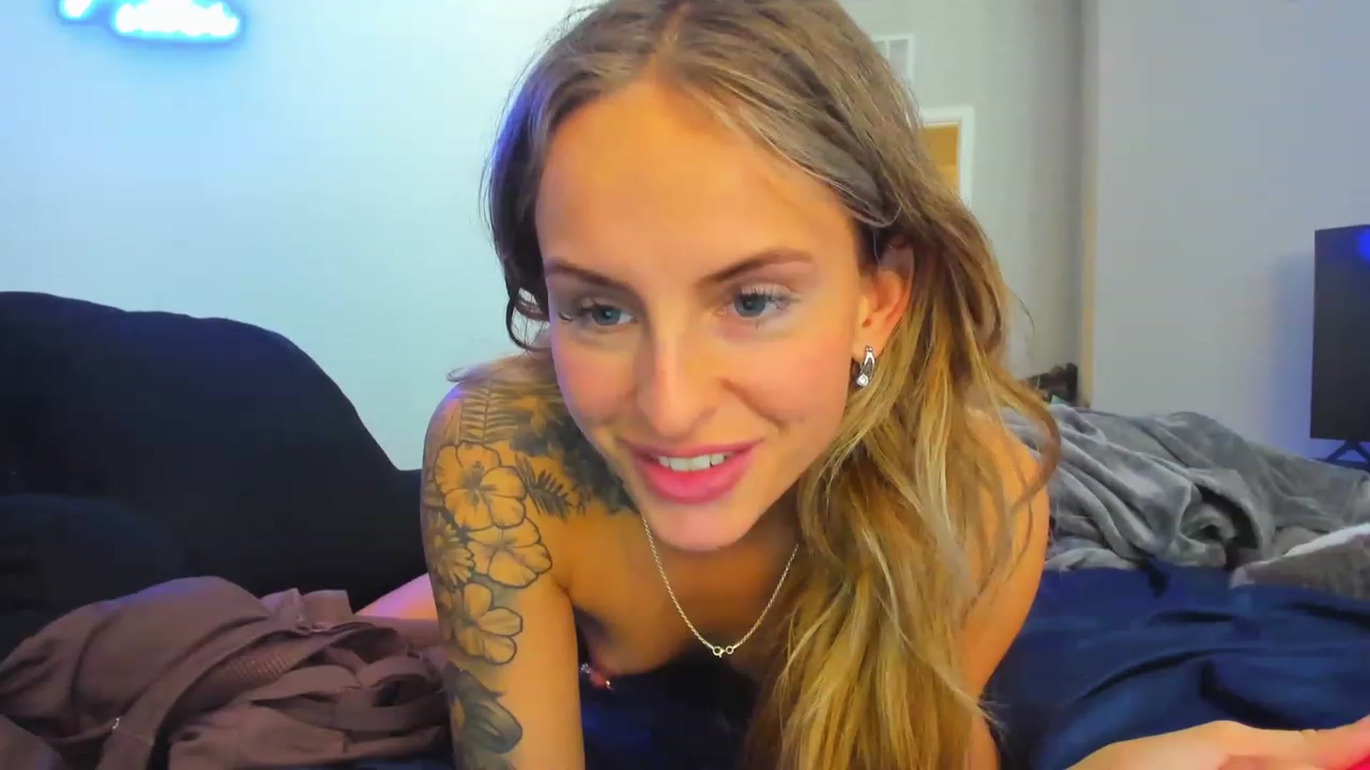 Gallery image thumbnail from Tati_Rae's myfreecams stream on, 01/02/2023, 20:00 image 9 of 20