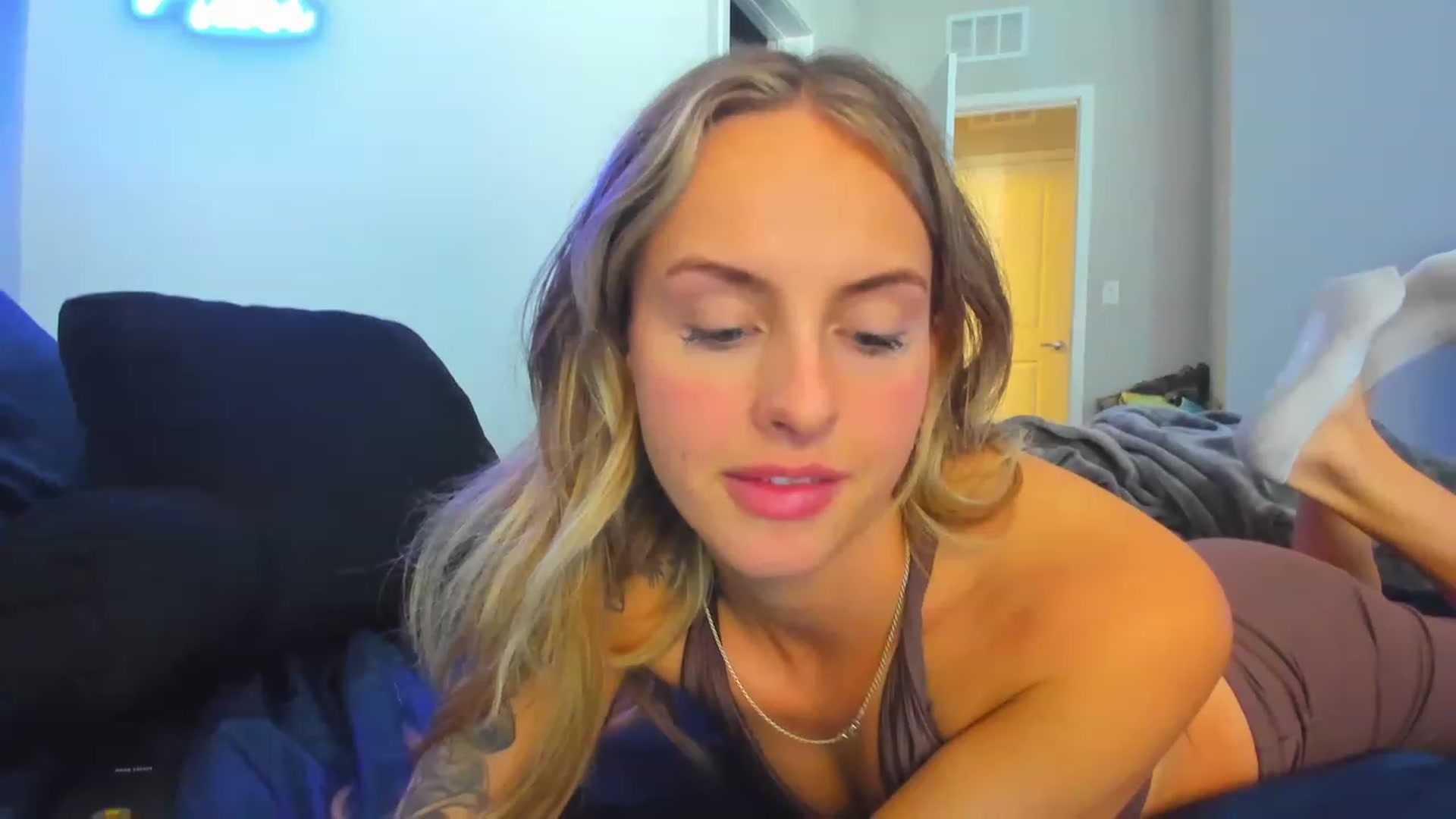 Gallery image thumbnail from Tati_Rae's myfreecams stream on, 01/02/2023, 20:00 image 3 of 20