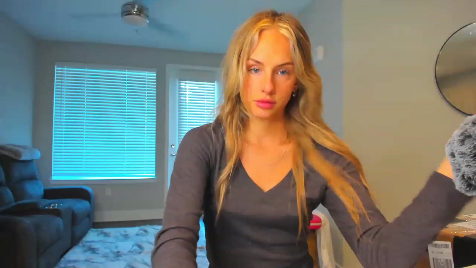 Gallery image thumbnail from Tati_Rae's myfreecams stream on, 01/10/2023, 20:04 image 10 of 20