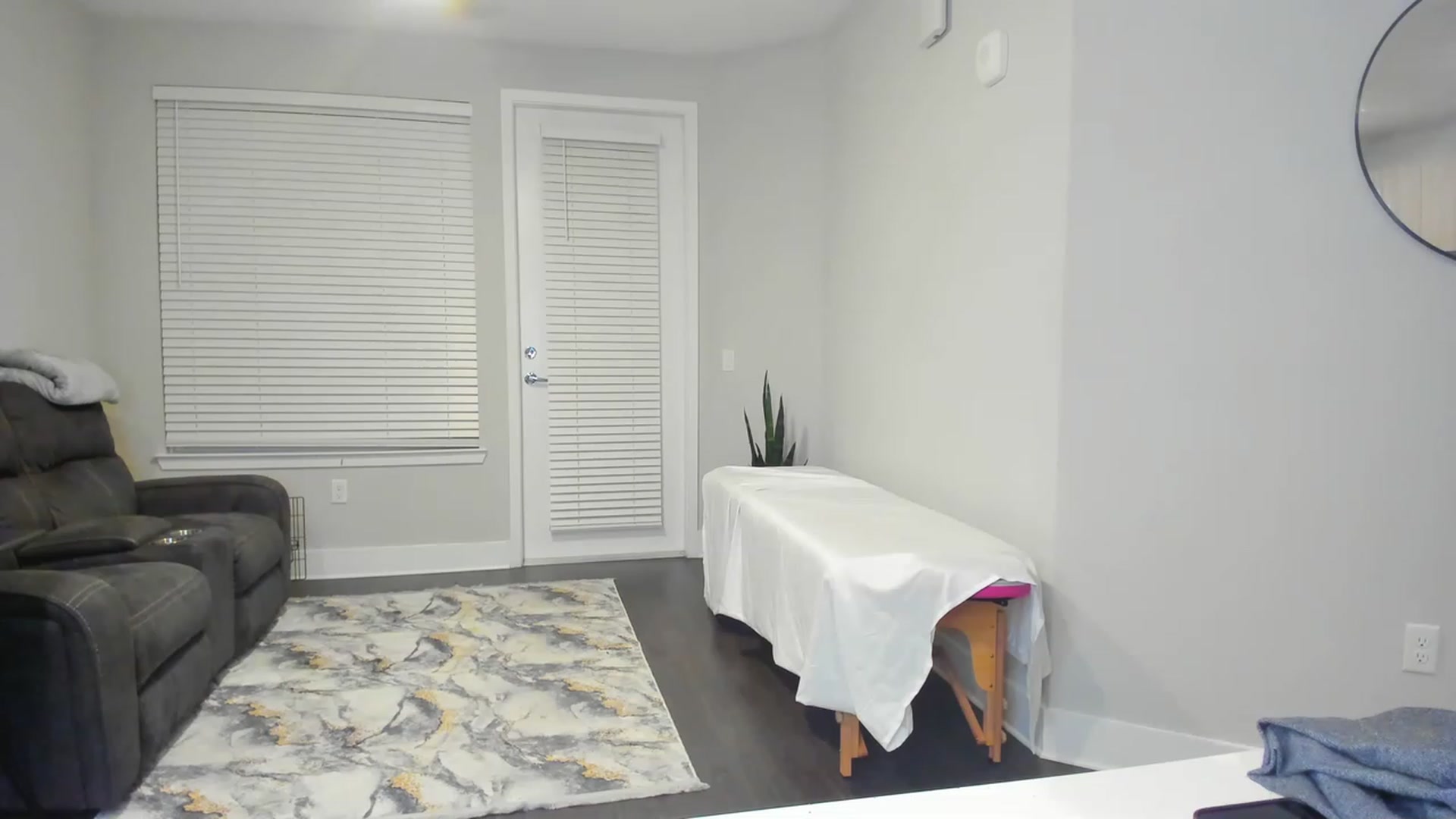 Gallery image thumbnail from Tati_Rae's myfreecams stream on, 01/13/2023, 06:06 image 17 of 20