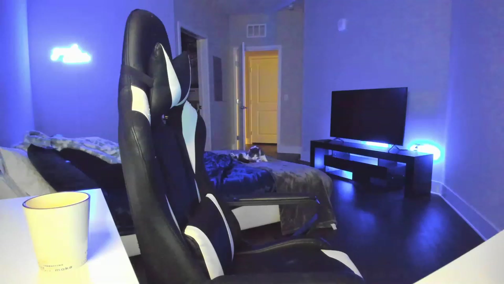 Gallery image thumbnail from Tati_Rae's myfreecams stream on, 01/19/2023, 23:50 image 17 of 20