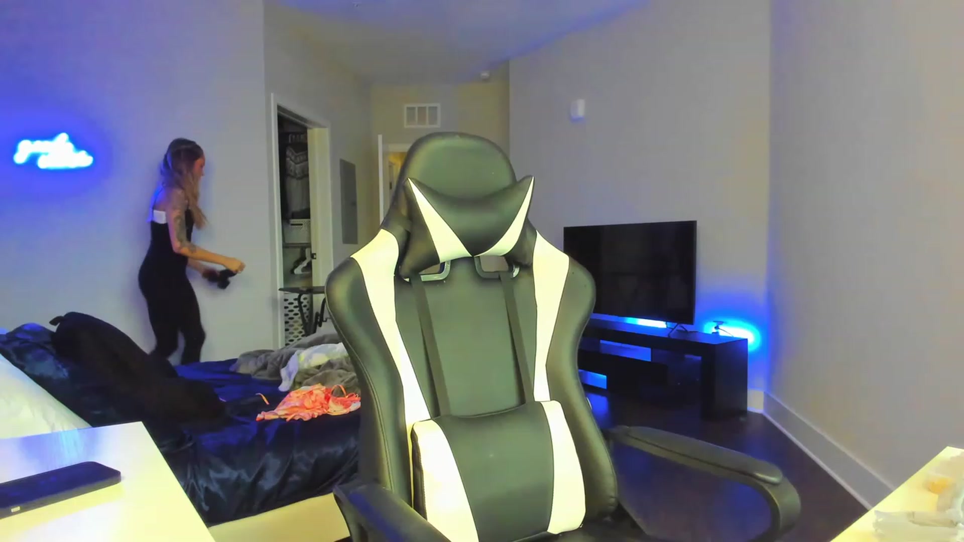 Gallery image thumbnail from Tati_Rae's myfreecams stream on, 01/21/2023, 19:09 image 1 of 20