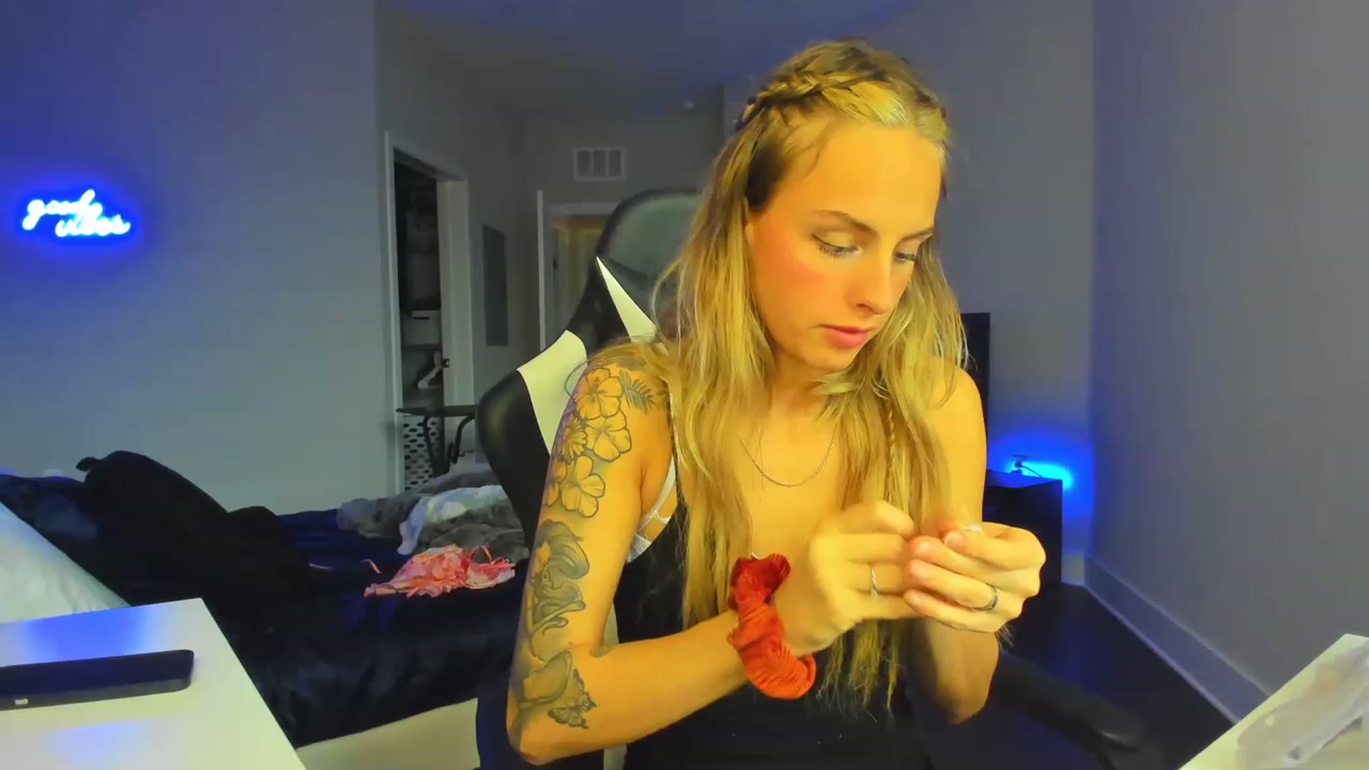 Gallery image thumbnail from Tati_Rae's myfreecams stream on, 01/21/2023, 19:09 image 8 of 20