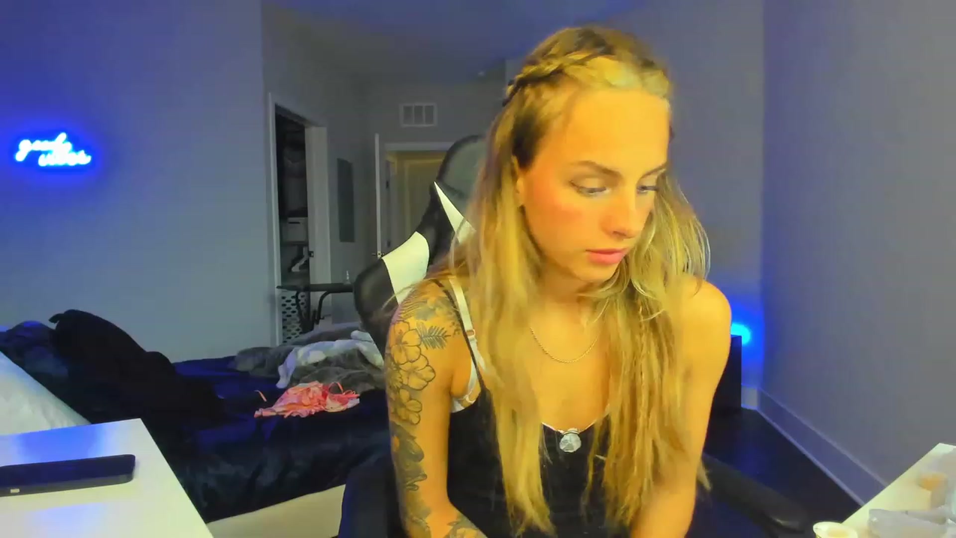 Gallery image thumbnail from Tati_Rae's myfreecams stream on, 01/21/2023, 19:09 image 2 of 20