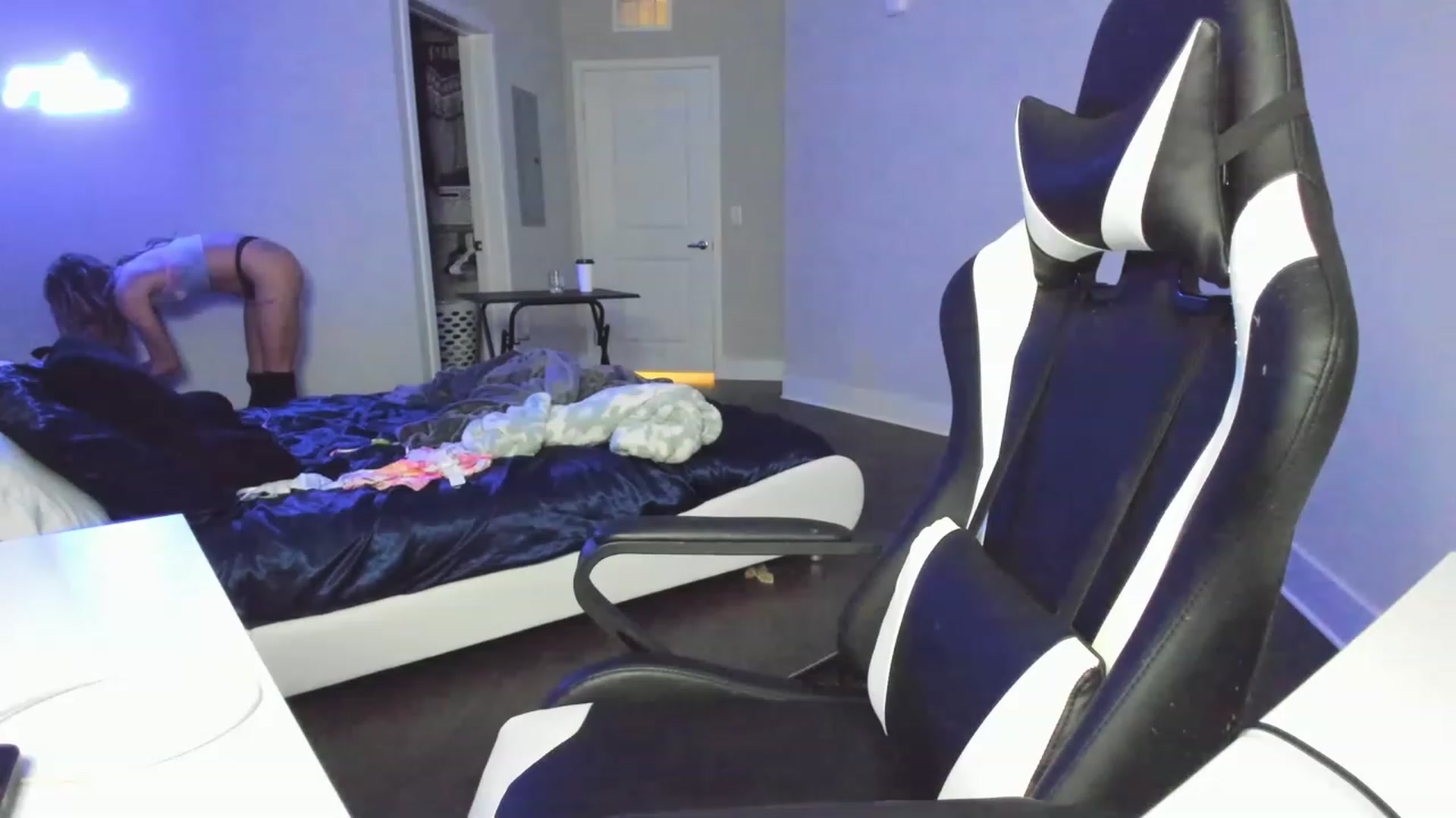 Gallery image thumbnail from Tati_Rae's myfreecams stream on, 01/22/2023, 02:40 image 3 of 20
