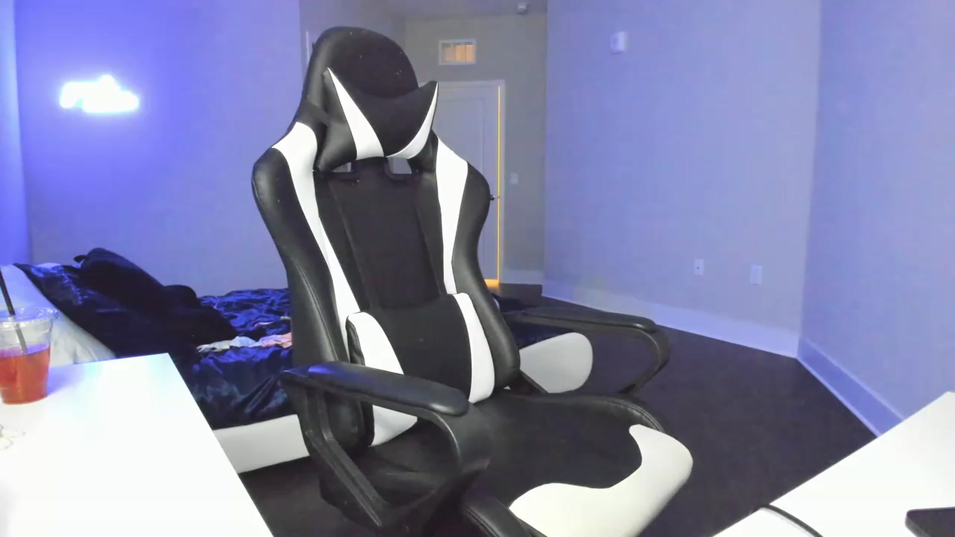 Gallery image thumbnail from Tati_Rae's myfreecams stream on, 01/22/2023, 05:01 image 19 of 20
