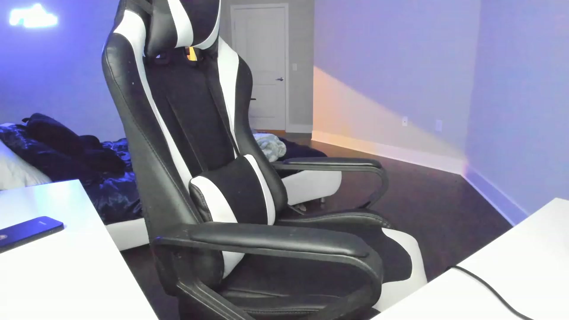 Gallery image thumbnail from Tati_Rae's myfreecams stream on, 01/22/2023, 06:48 image 20 of 20